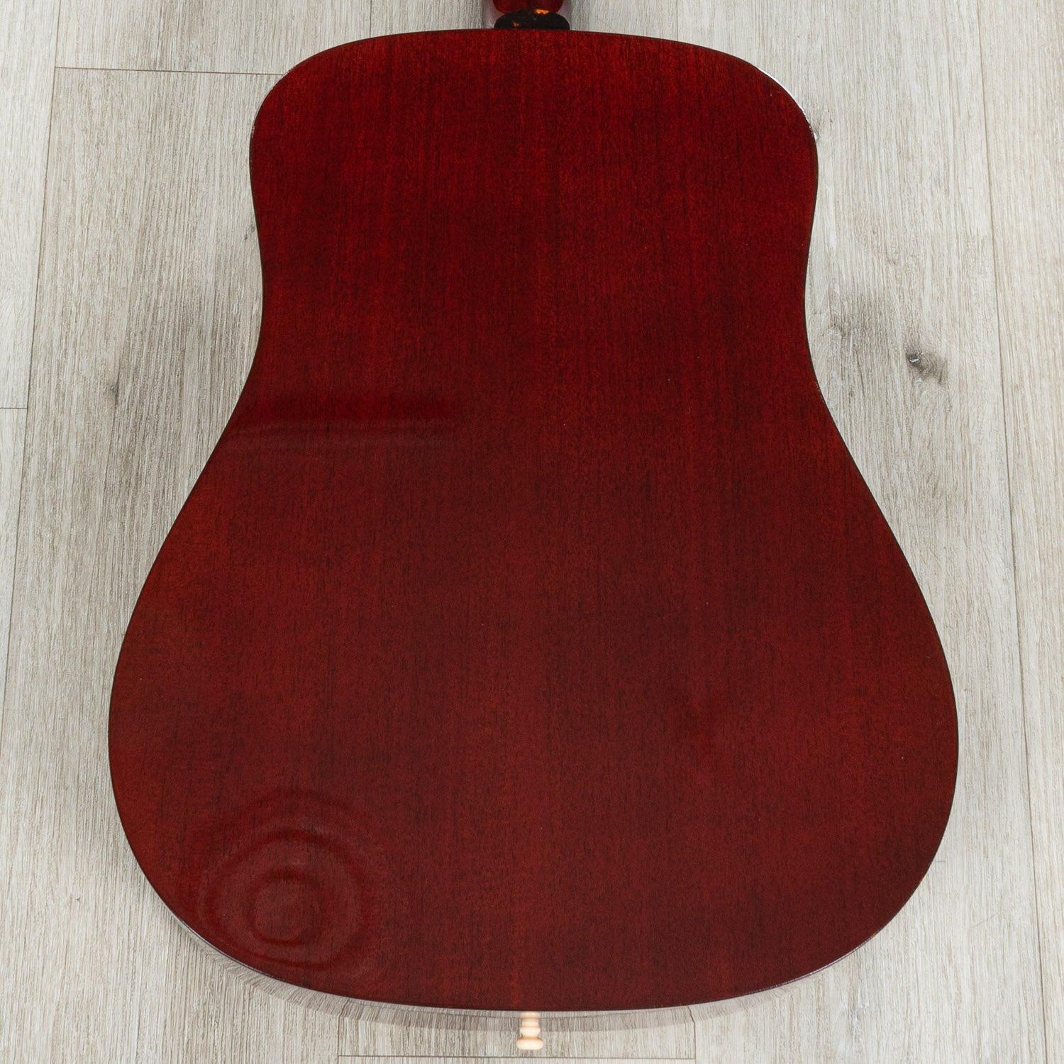 Guild D-40 Traditional Dreadnought Acoustic Guitar, Mahogany Back & Sides, Sitka Spruce Natural