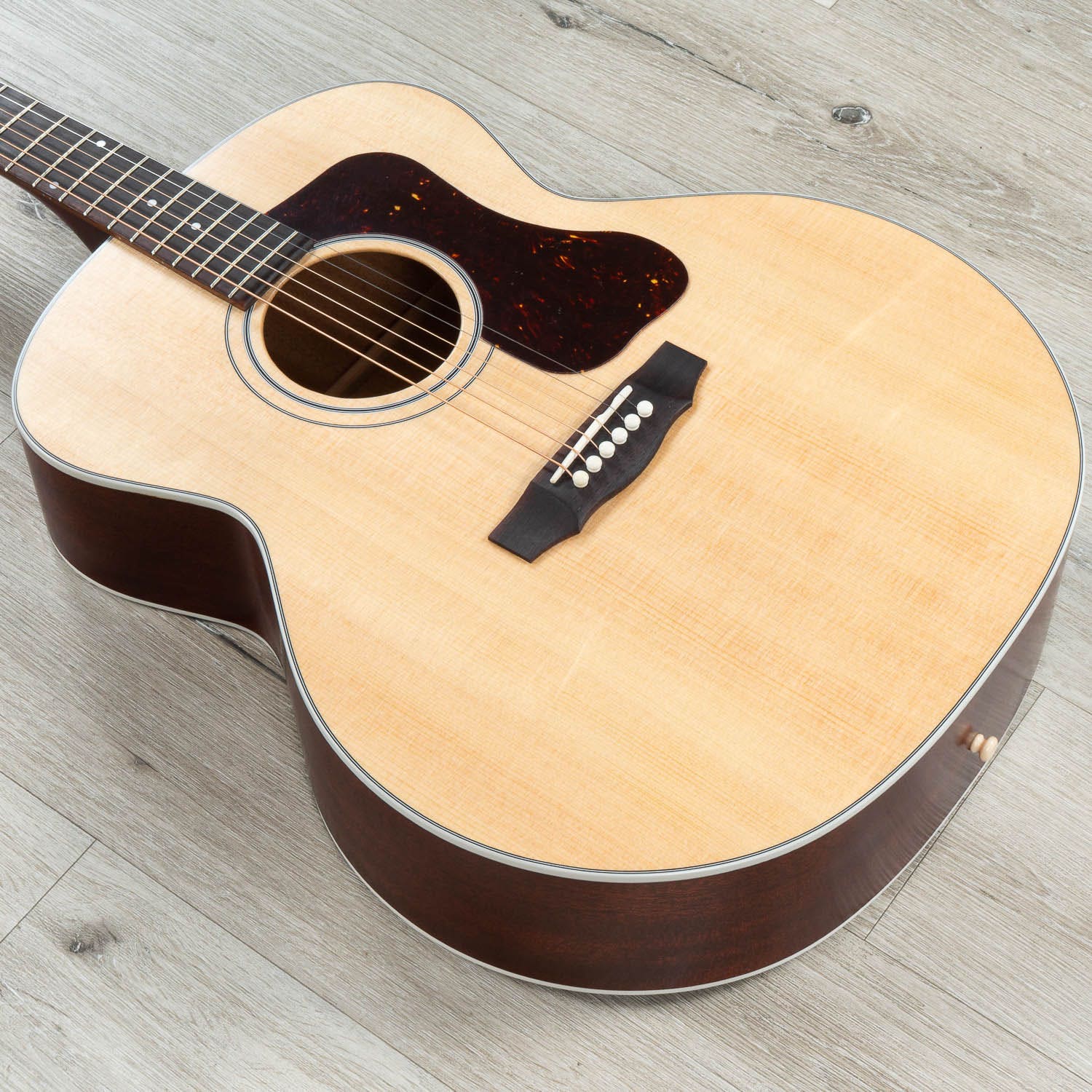 Guild USA F-40 Standard Jumbo Acoustic Guitar, Rosewood Fretboard, Vintage Natural Gloss