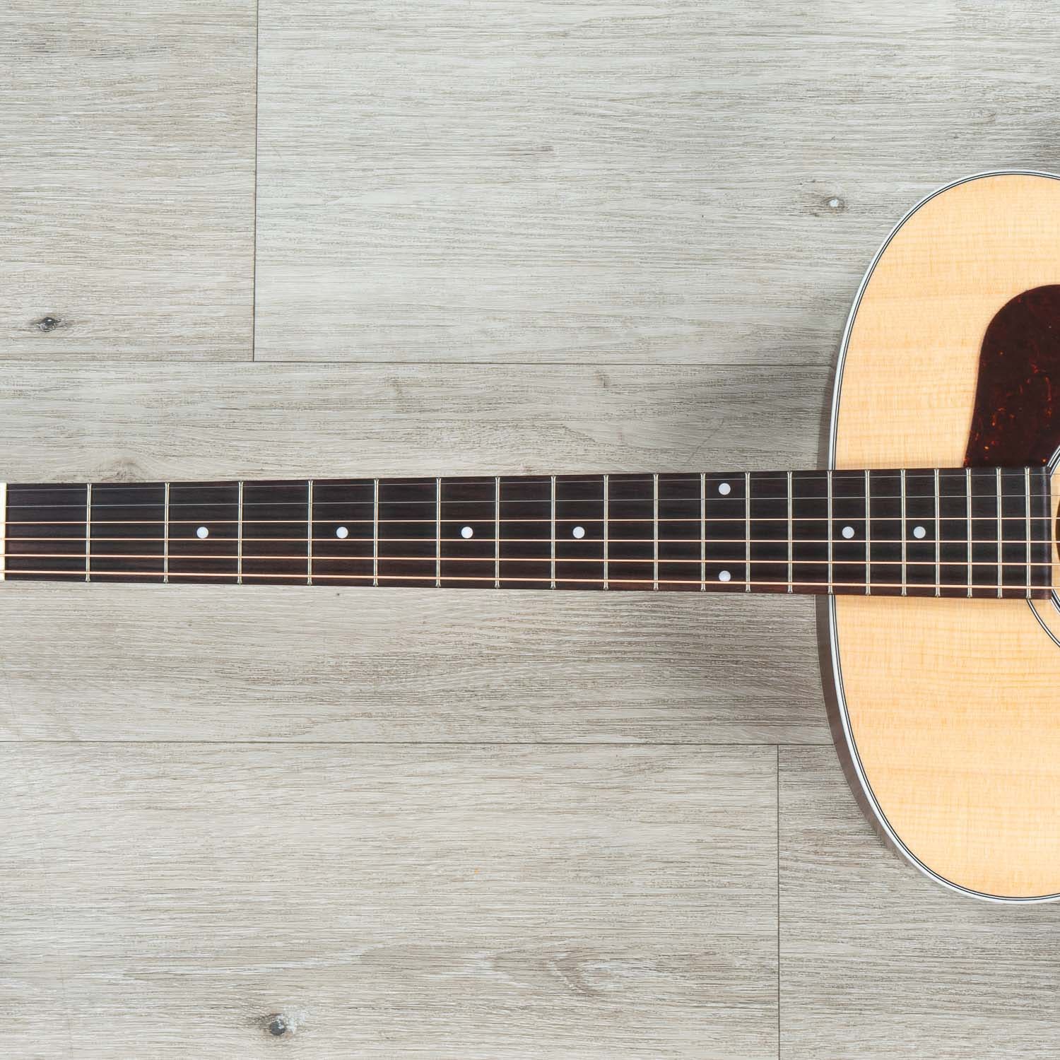 Guild USA F-40 Standard Jumbo Acoustic Guitar, Rosewood Fretboard, Vintage Natural Gloss