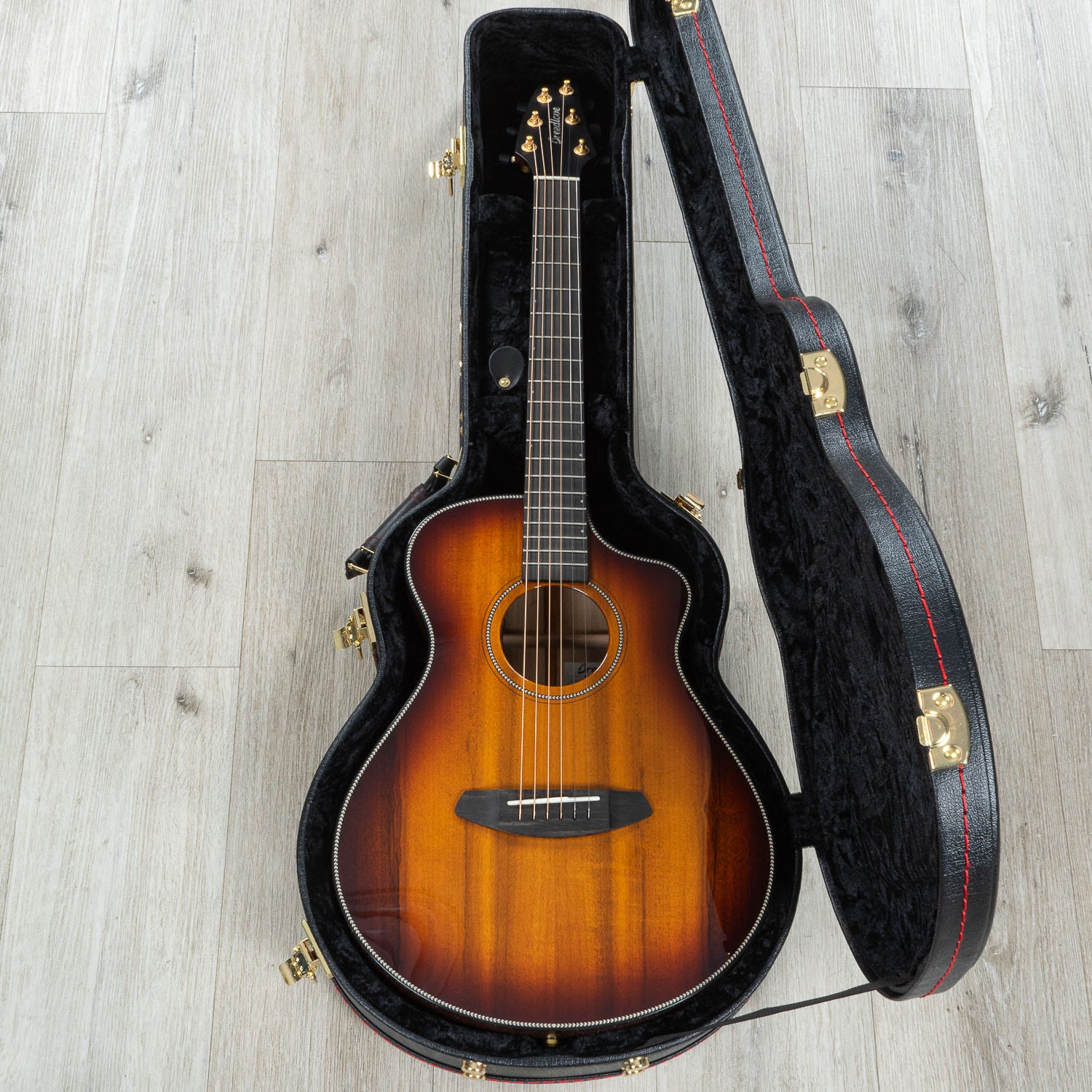 Breedlove Oregon Companion CE Acoustic-Electric Guitar, Myrtlewood Top, Old Fashioned Burst