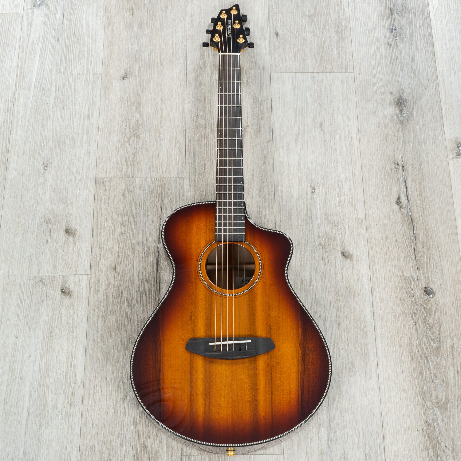 Breedlove Oregon Companion CE Acoustic-Electric Guitar, Myrtlewood Top, Old Fashioned Burst