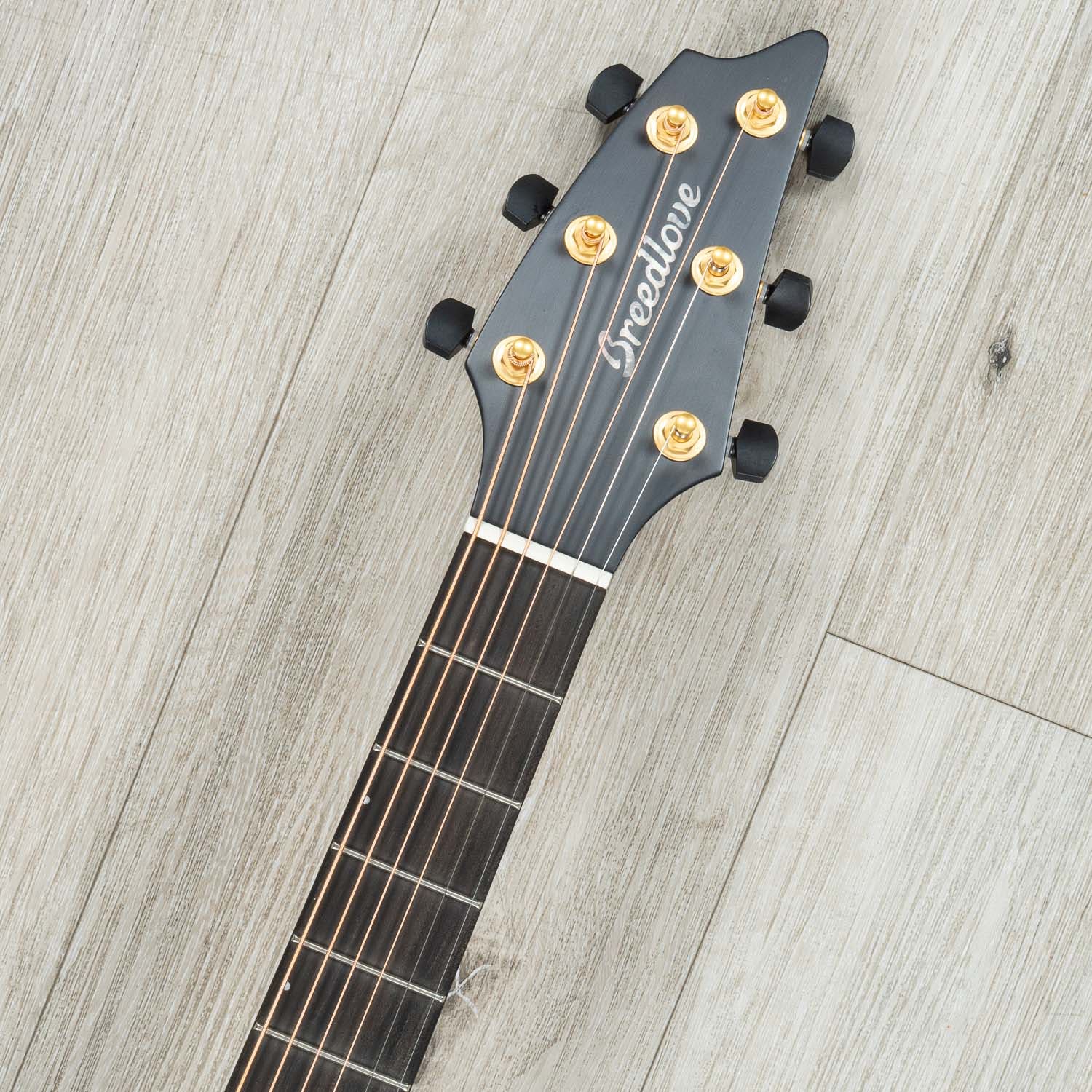 Breedlove Oregon Companion CE Acoustic-Electric Guitar, Myrtlewood Top, Old Fashioned Burst