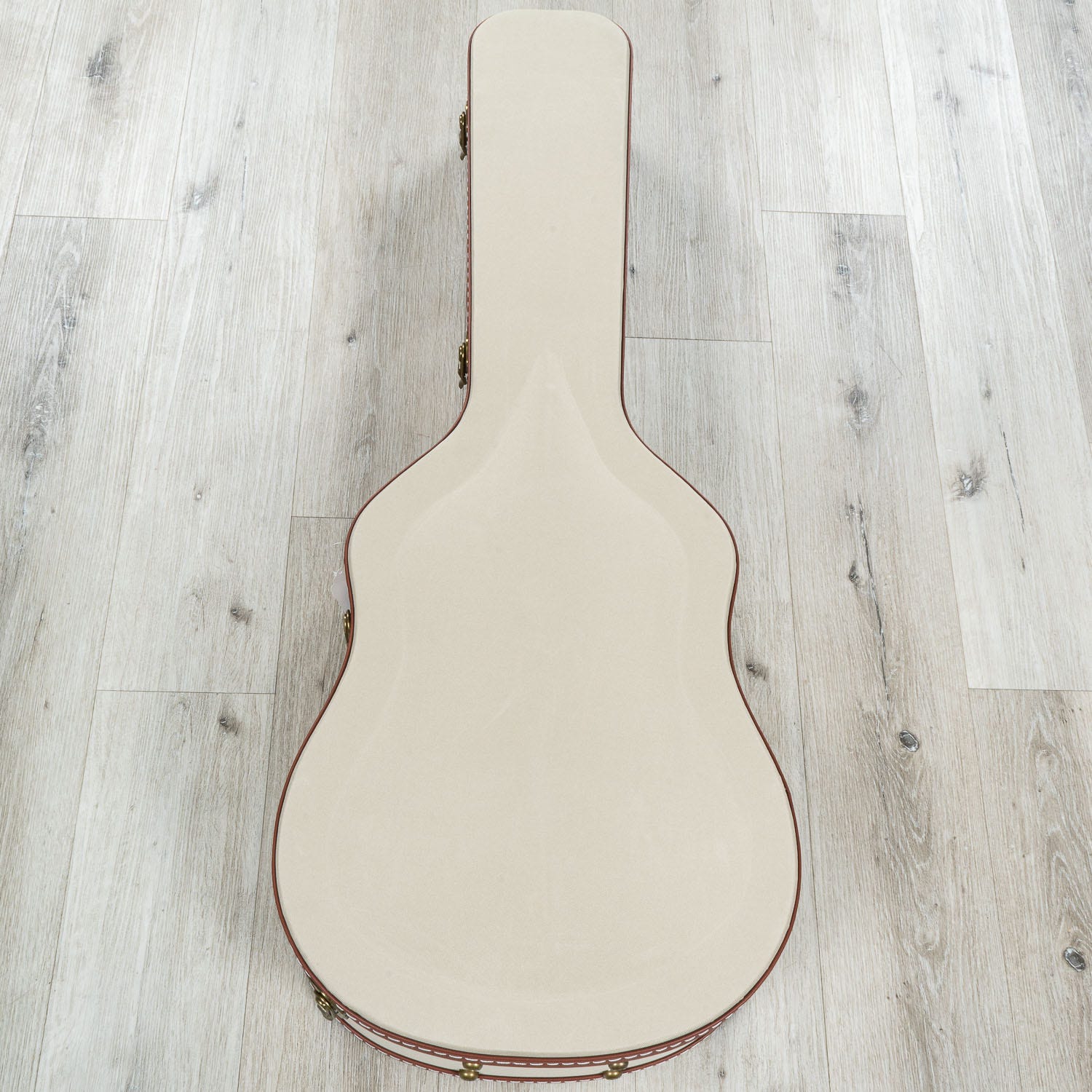 Alvarez DYM70 Yairi Masterworks Dreadnought Acoustic Guitar, Solid AAA Sitka Spruce Top, Natural