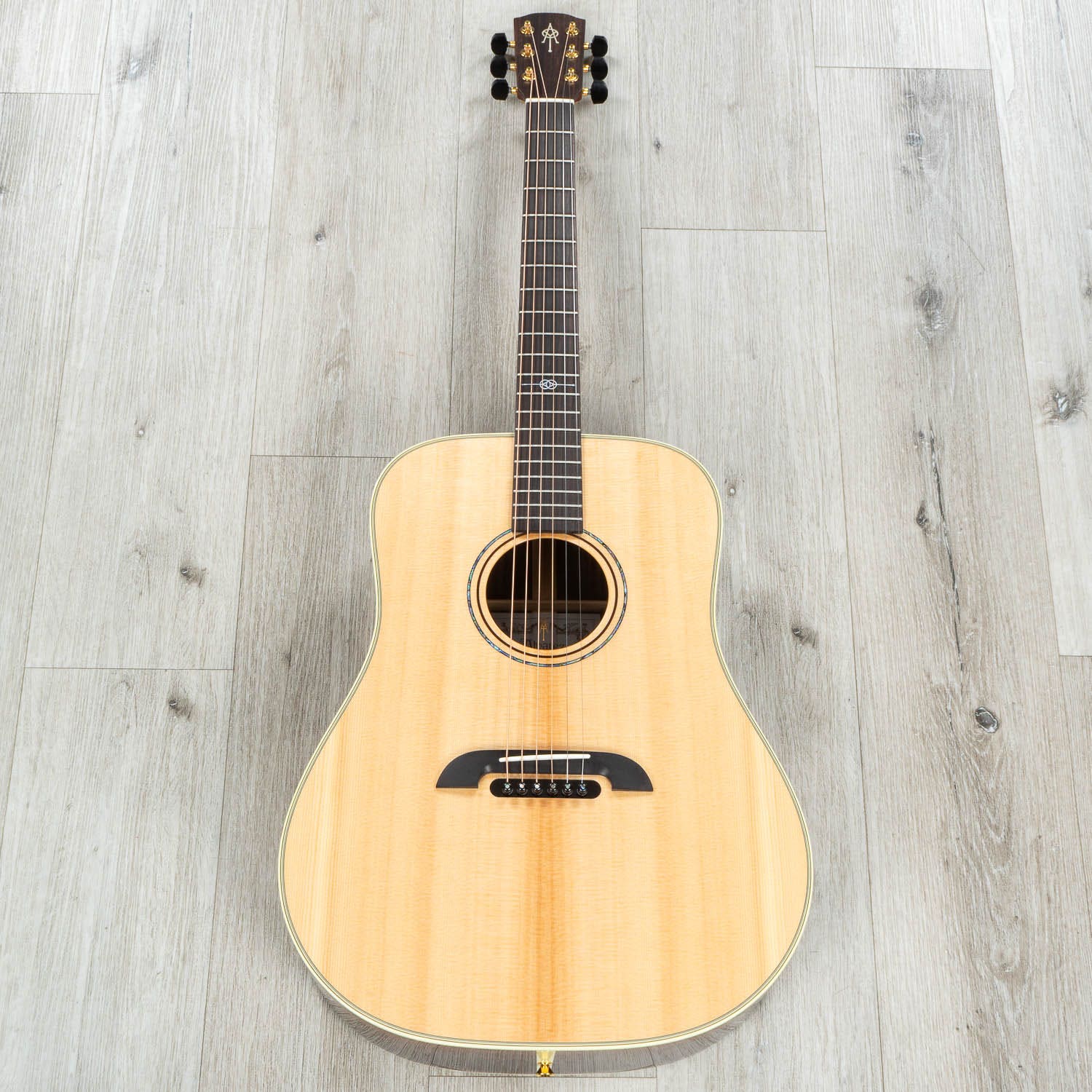Alvarez DYM70 Yairi Masterworks Dreadnought Acoustic Guitar, Solid AAA Sitka Spruce Top, Natural