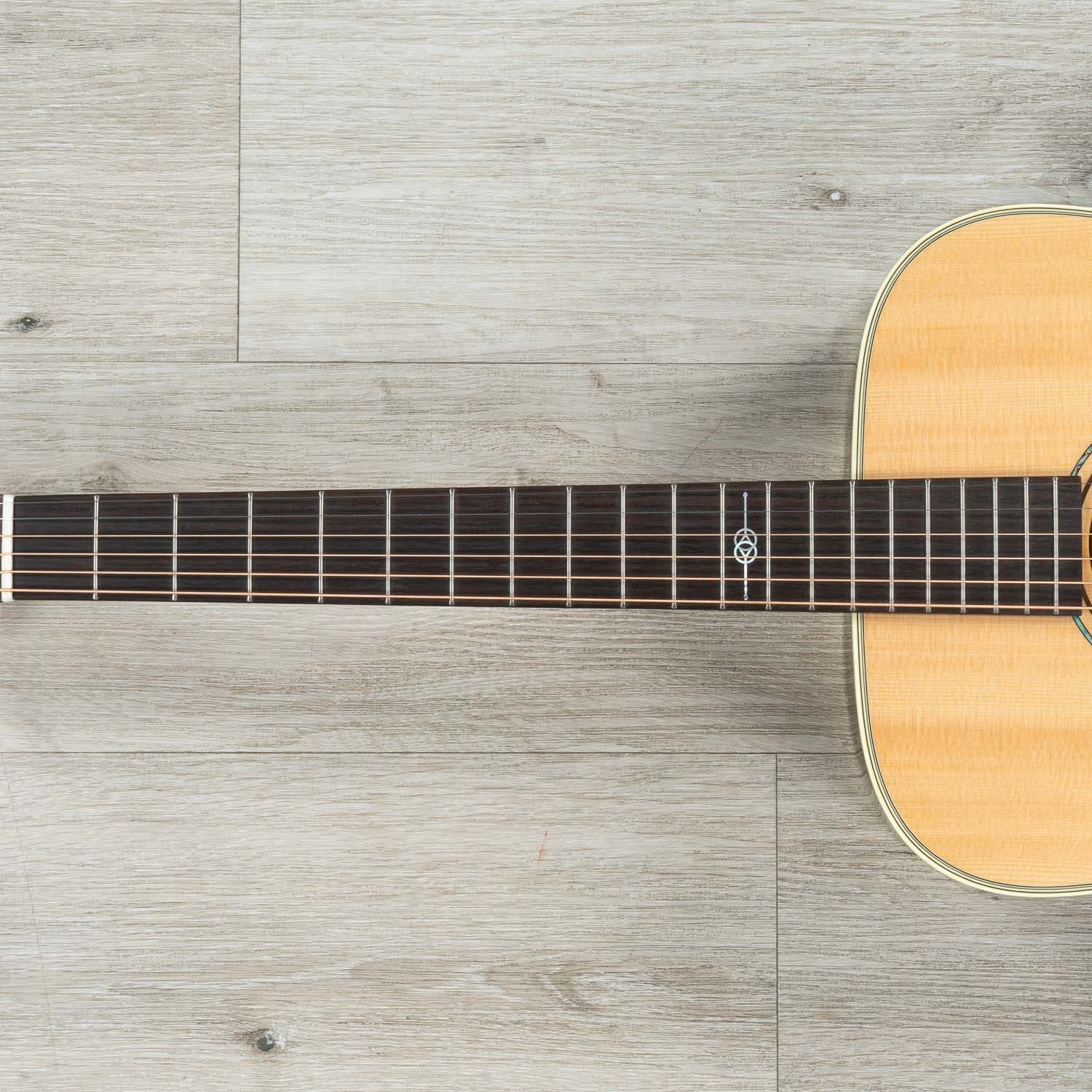 Alvarez DYM70 Yairi Masterworks Dreadnought Acoustic Guitar, Solid AAA Sitka Spruce Top, Natural