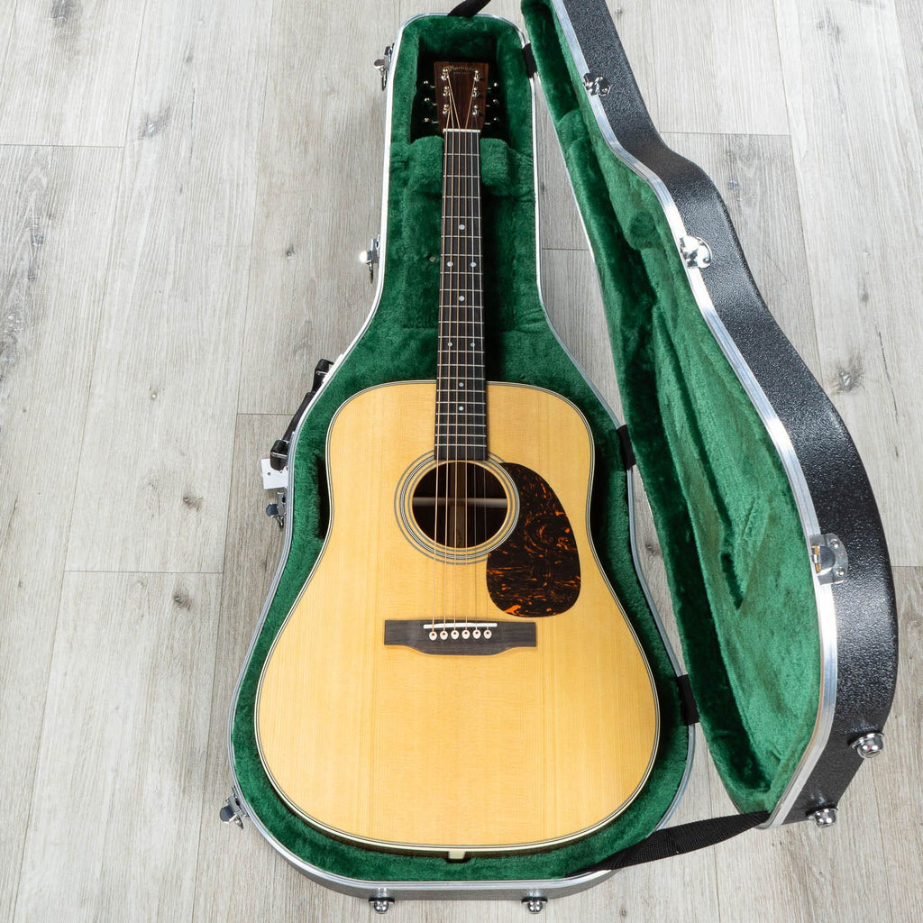 Martin Standard Series D-28 Dreadnought Acoustic Guitar, Rosewood Sides & Back, Spruce Aging Toner