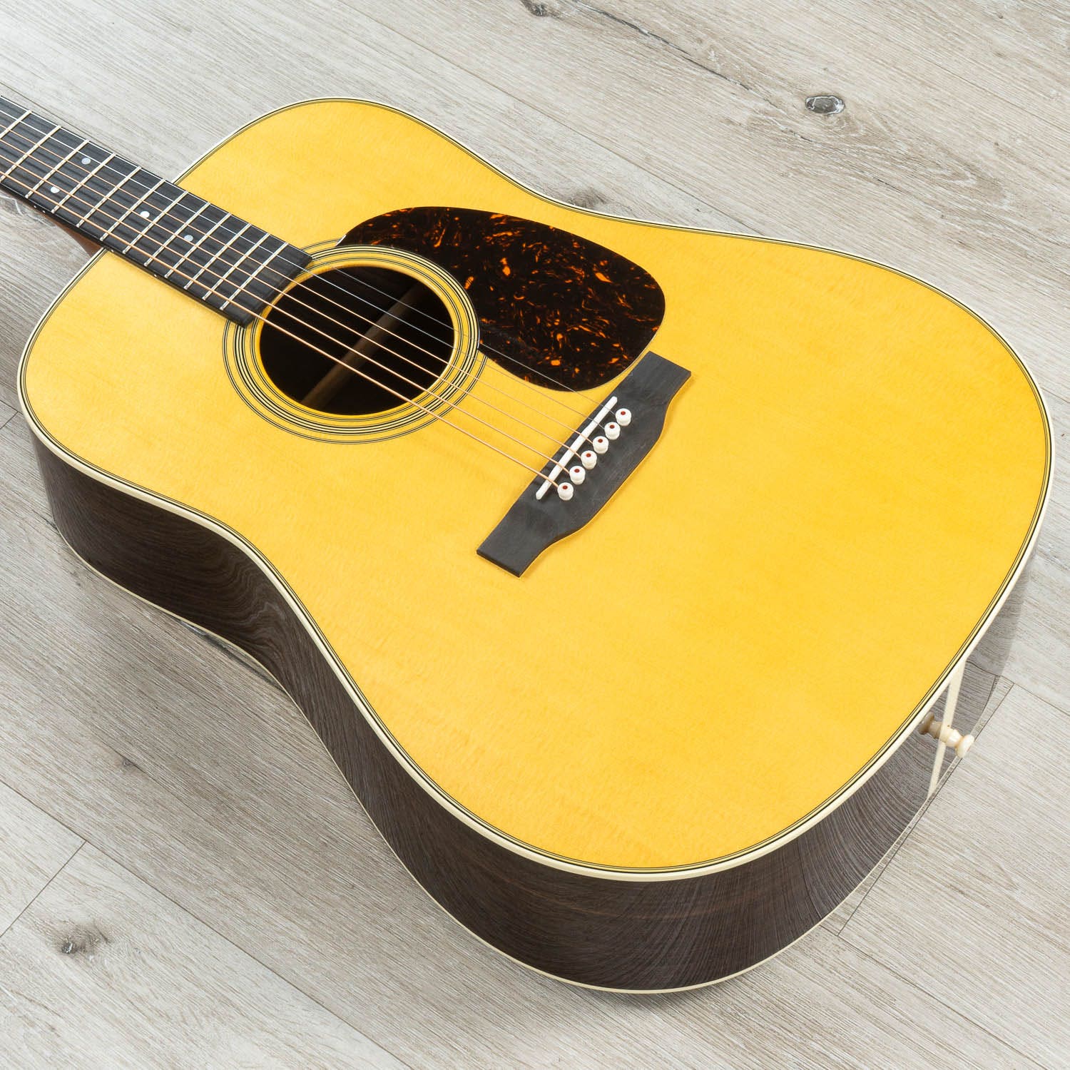 Martin Standard Series D-28 Dreadnought Acoustic Guitar, Rosewood Back & Sides, Spruce Aging Toner