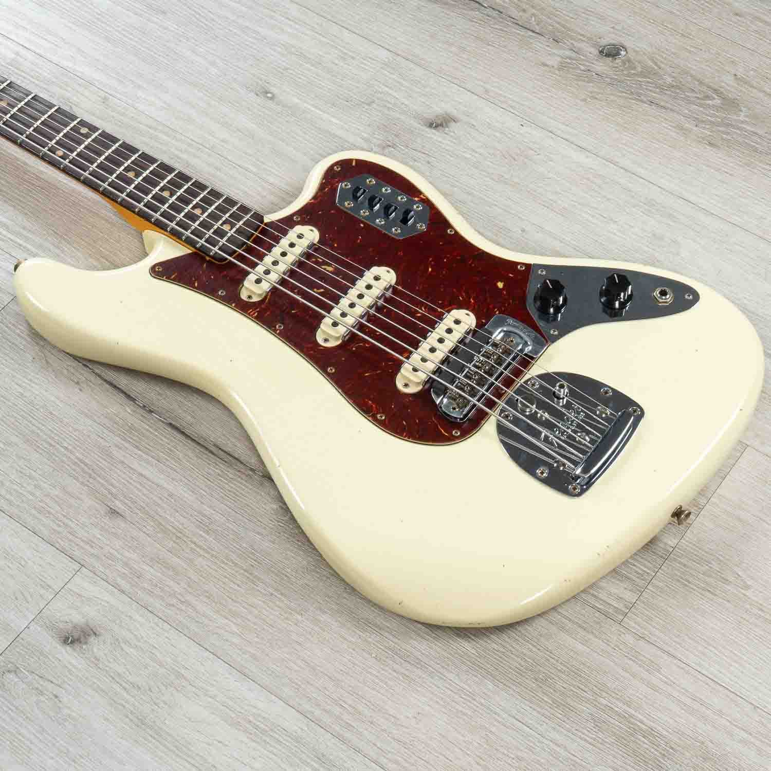 Fender Custom Shop Bass VI Journeyman Relic Guitar, Rosewood Fretboard, Vintage White
