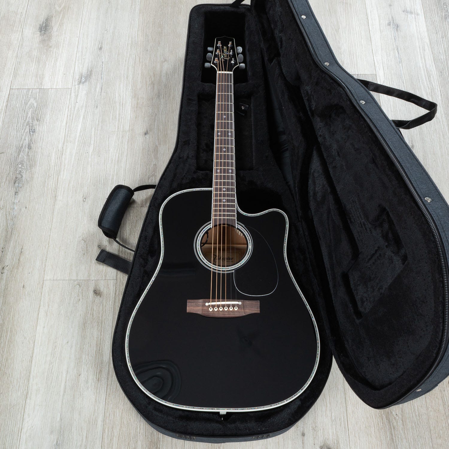 Takamine Deluxe Series EF341DX Dreadnought Acoustic-Electric Guitar, Rosewood Fretboard, Black