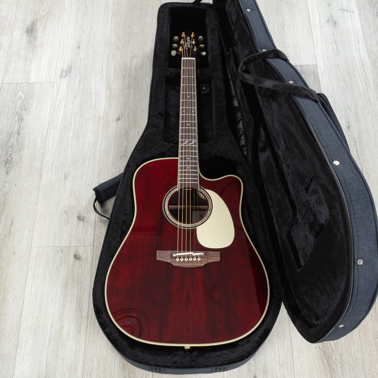 Takamine JJ325SRC John Jorgenson Dreadnought Signature Acoustic-Electric Guitar, Gloss Red