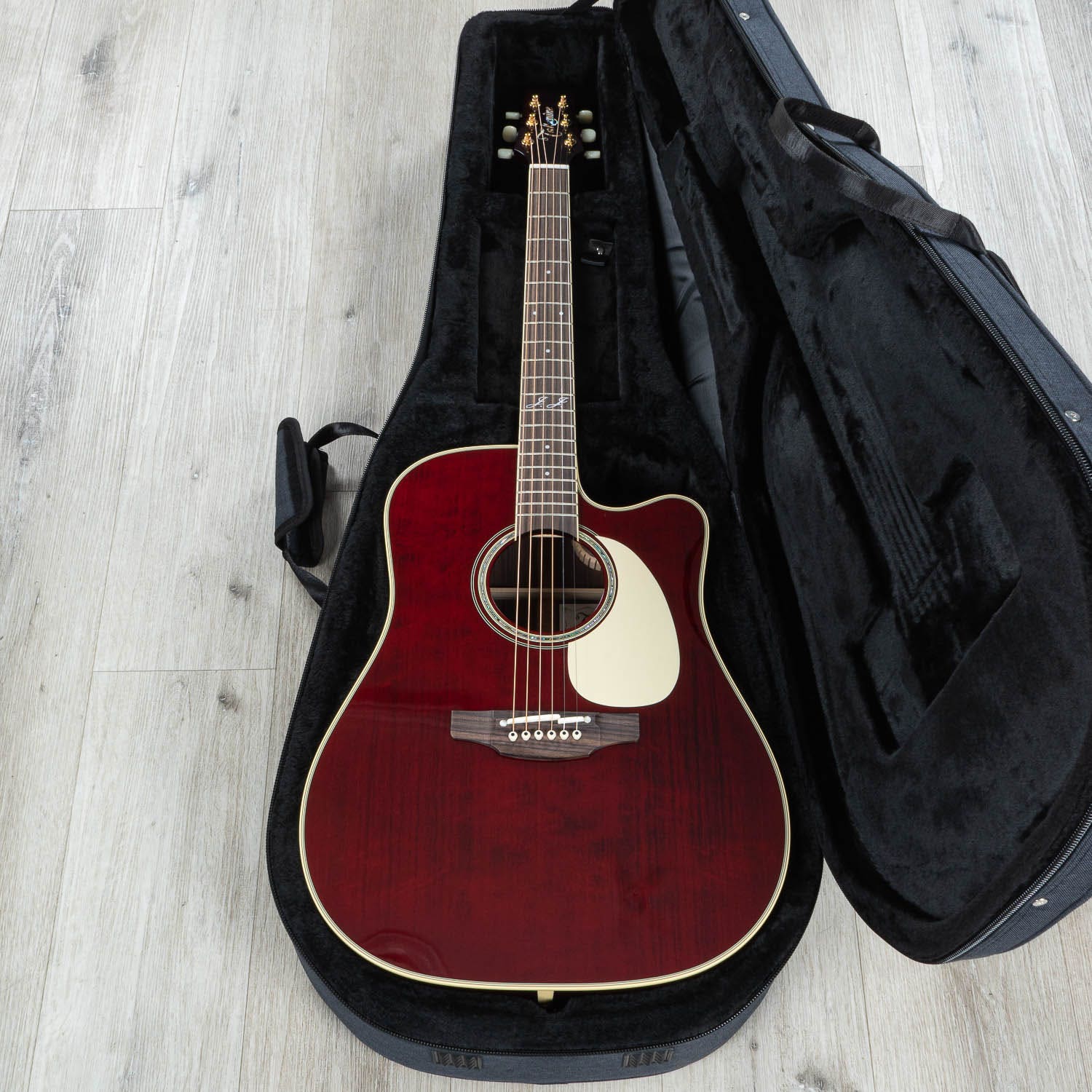 Takamine JJ325SRC Signature John Jorgenson Dreadnought Acoustic-Electric Guitar, Gloss Red