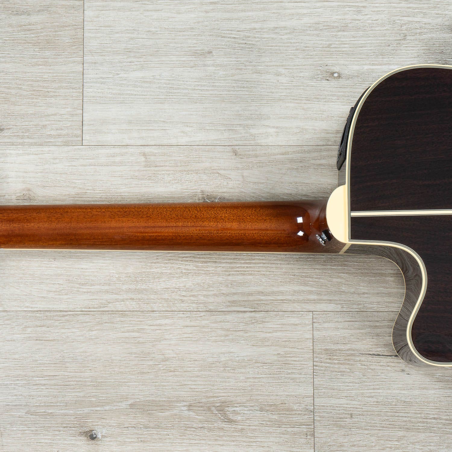 Takamine EF400SC TT 12-String Acoustic-Electric Guitar, Rosewood Fingerboard, Solid Thermal Spruce Top