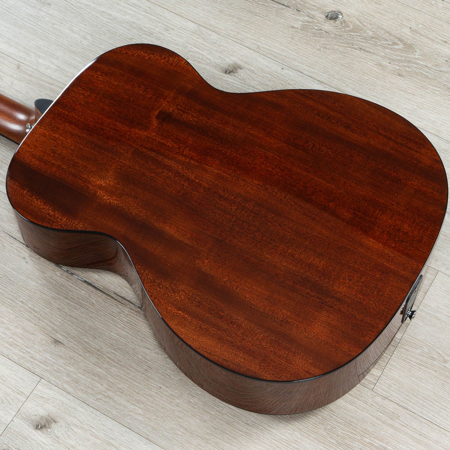 Martin Road Series 000E Retro Plus Mahogany Acoustic-Electric Guitar, Torrefied Spruce Aging Toner