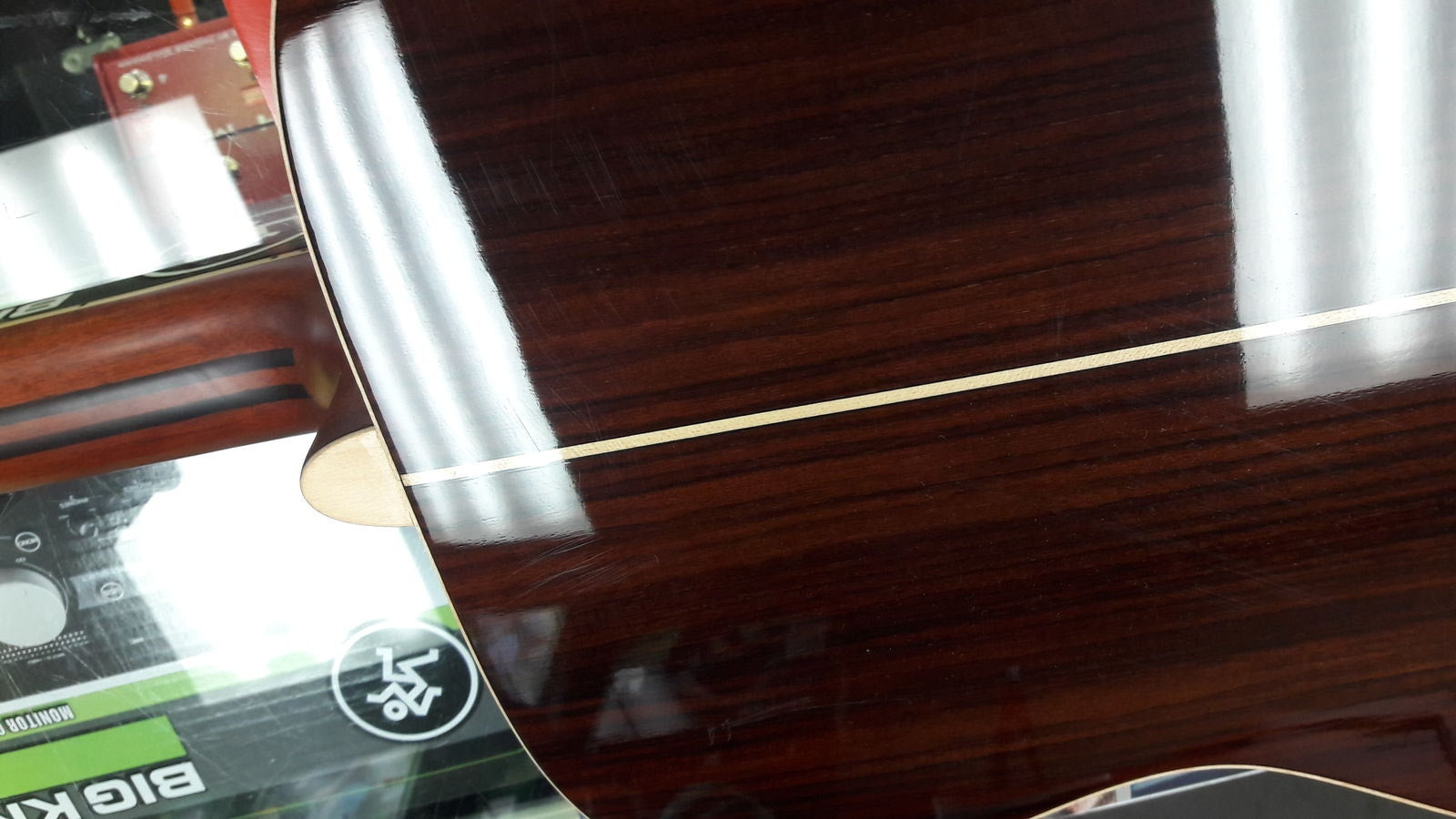 Yamaha LS16R L Series Rosewood Acoustic-Electric Guitar with Hardshell Case - Brown Sunburst (Open Box)