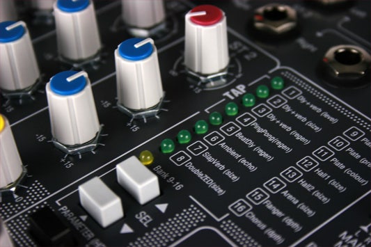 Allen & Heath ZED-10FX 10-Channel USB Mixer with Effects