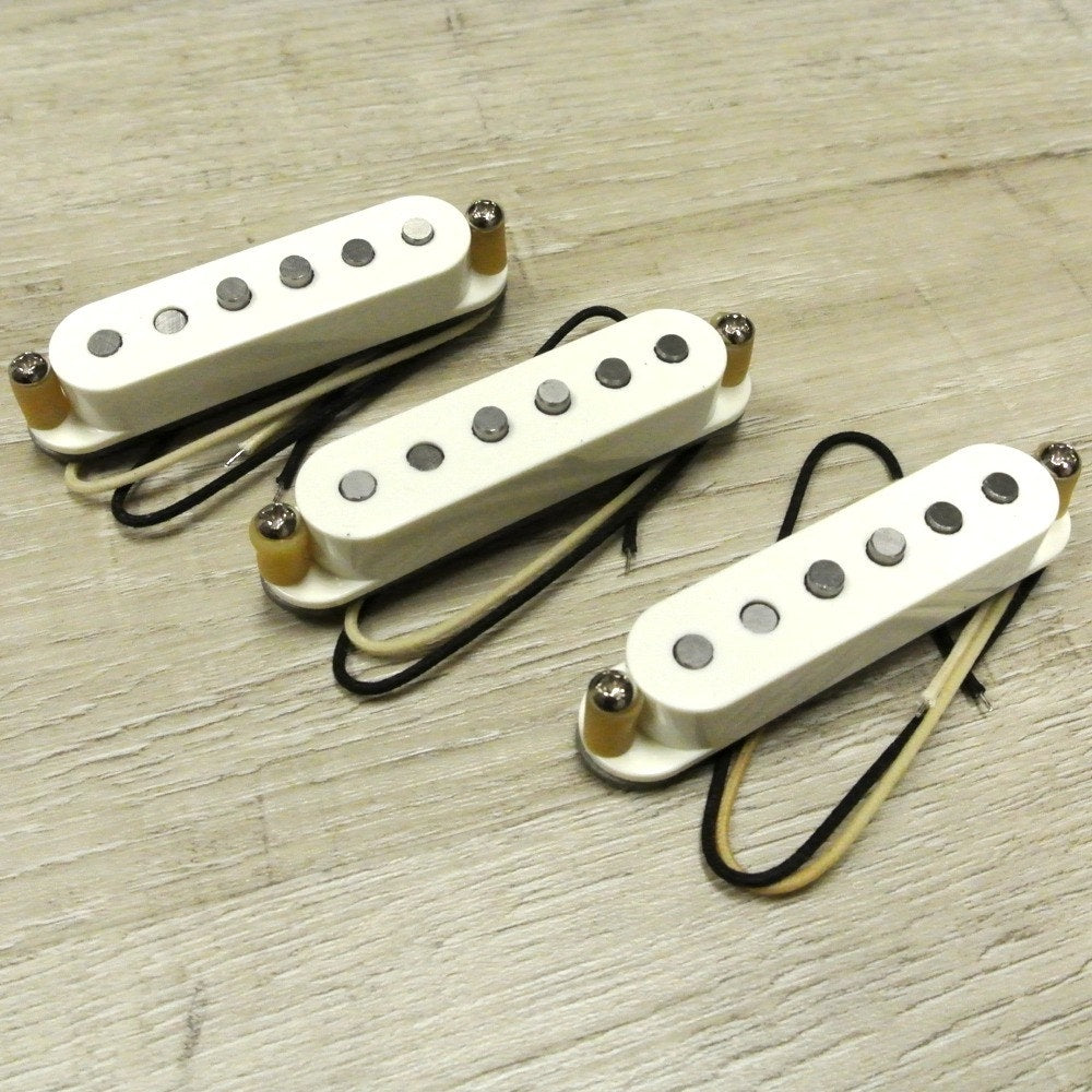 Bare Knuckle The Mother's Milk Single Coil 6-String Pickup Set, Vintage Stagger, RW/RP, Parchment