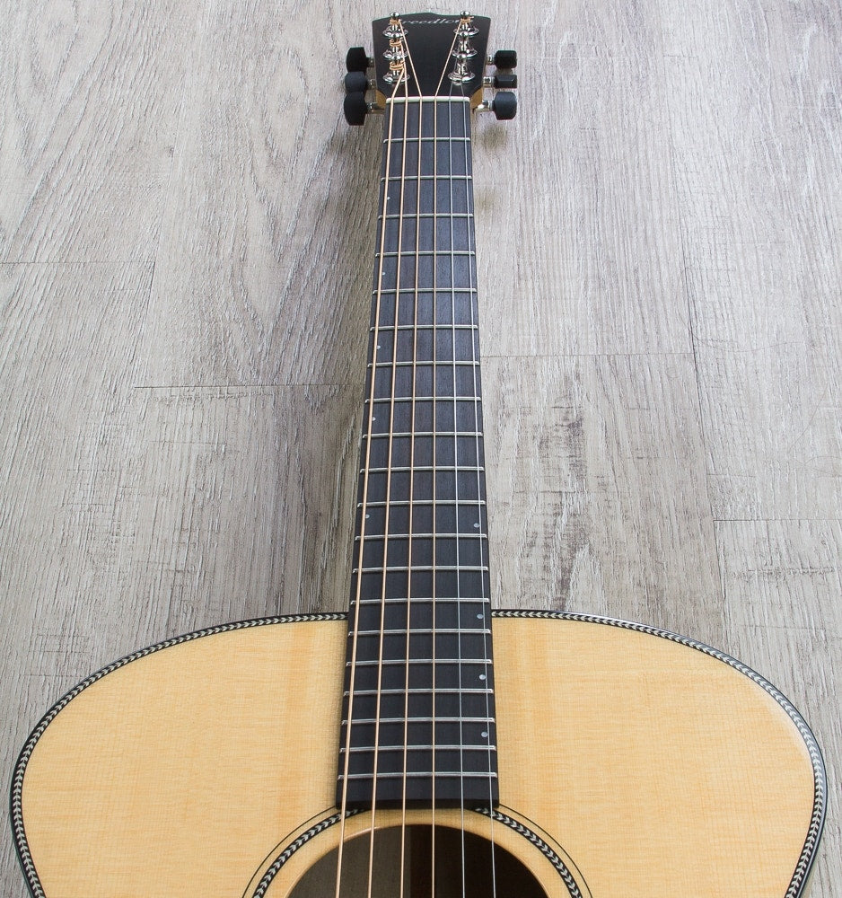 Breedlove Oregon Concerto E Acoustic-Electric Guitar, Myrtlewood, Hard Case - Natural Gloss (Open Box)
