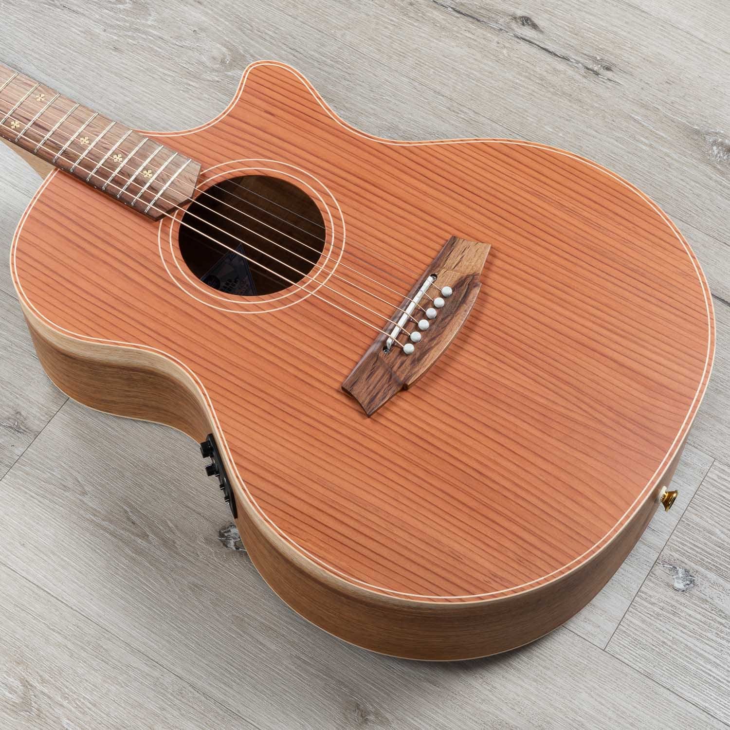 Cole Clark AN2EC-RDBL Auditorium Acoustic-Electric Guitar, Redwood Top w/ Gig Bag