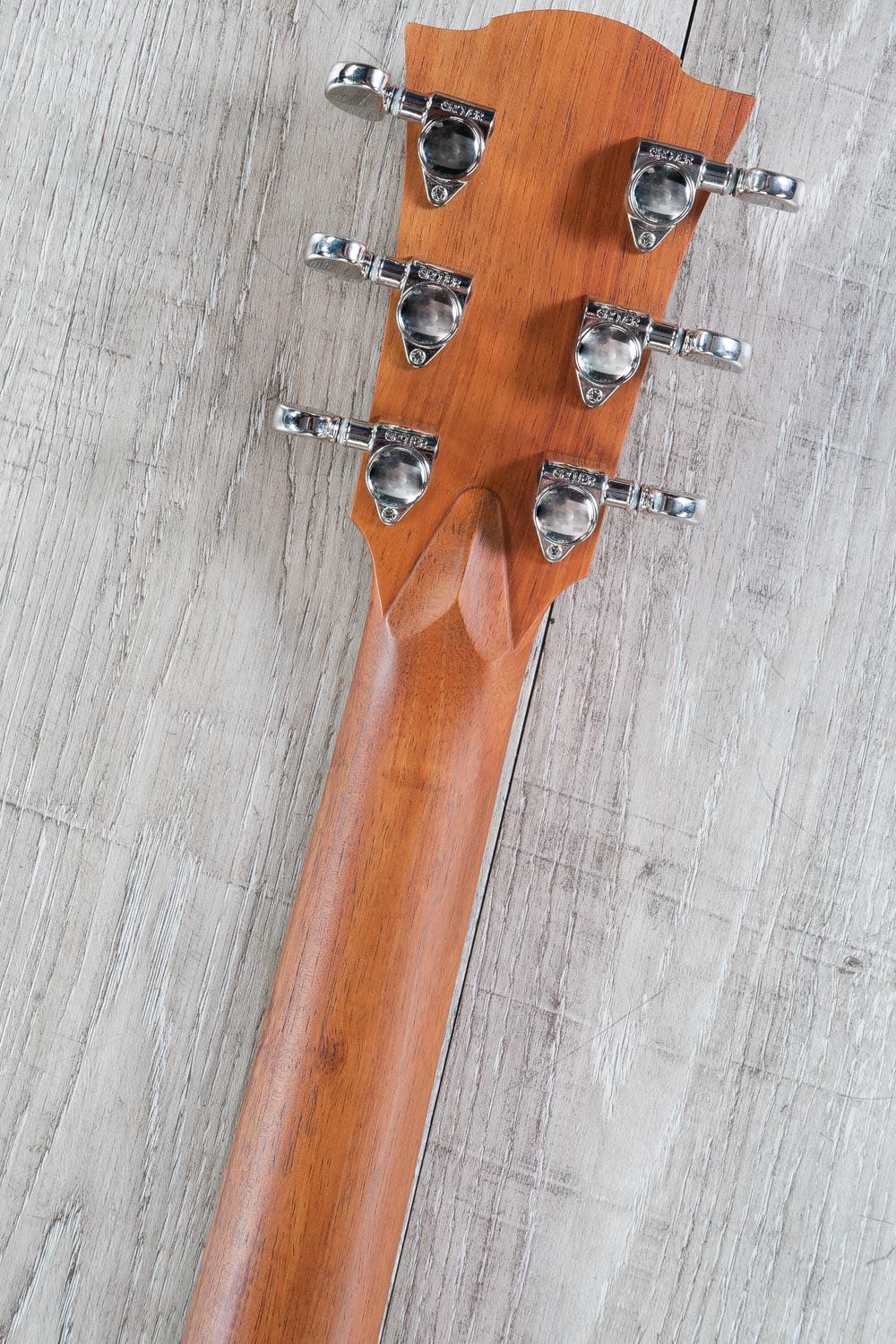 Cole Clark Fat Lady 1 Series CCFL1E-BM Acoustic-Electric Guitar, Bunya Top, Queensland Maple Back and Sides, Hard Case