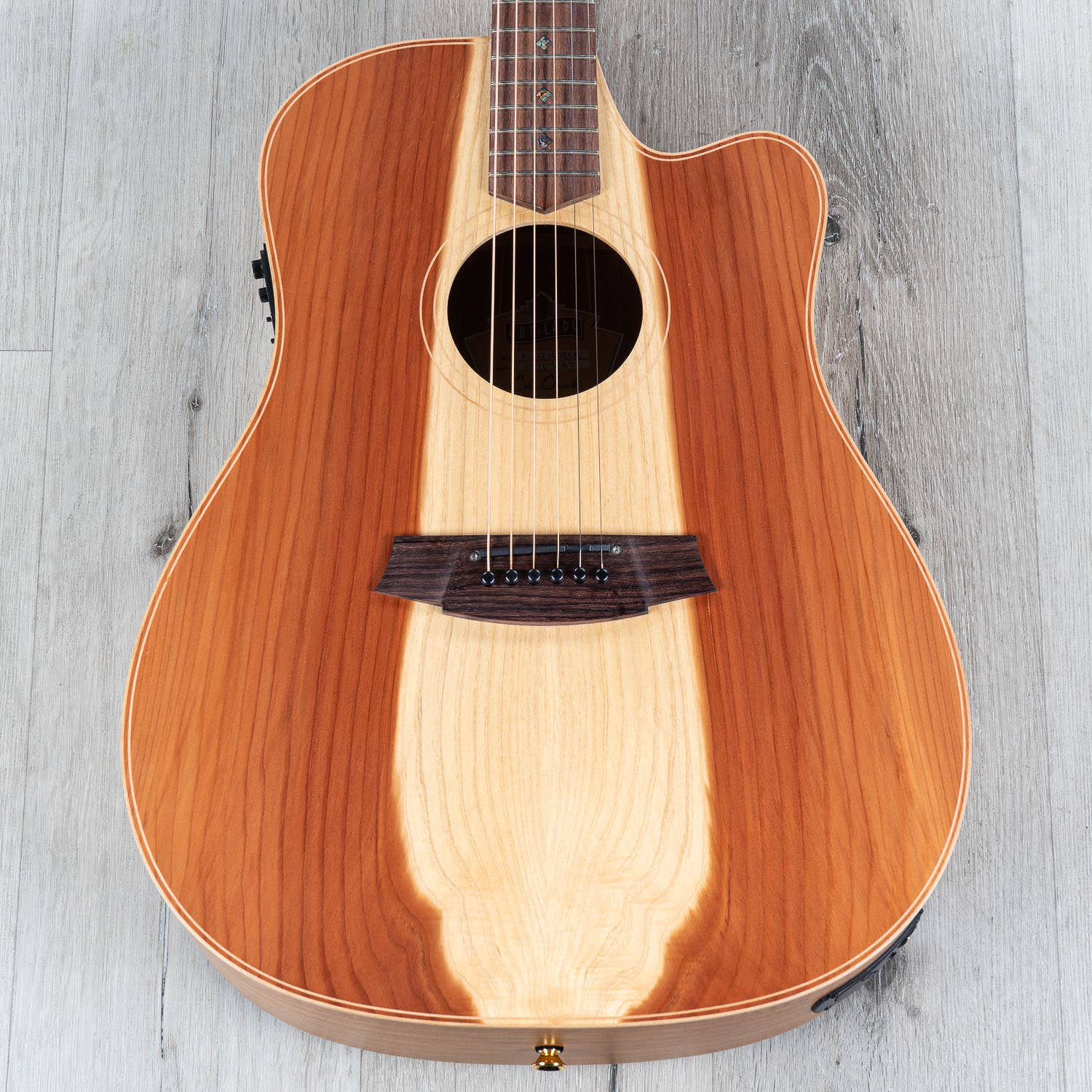 Cole Clark CCFL2EC-RDBLR Fat Lady 2 Acoustic Electric Guitar, Rosewood Fretboard, Redwood Top (B-STOCK)