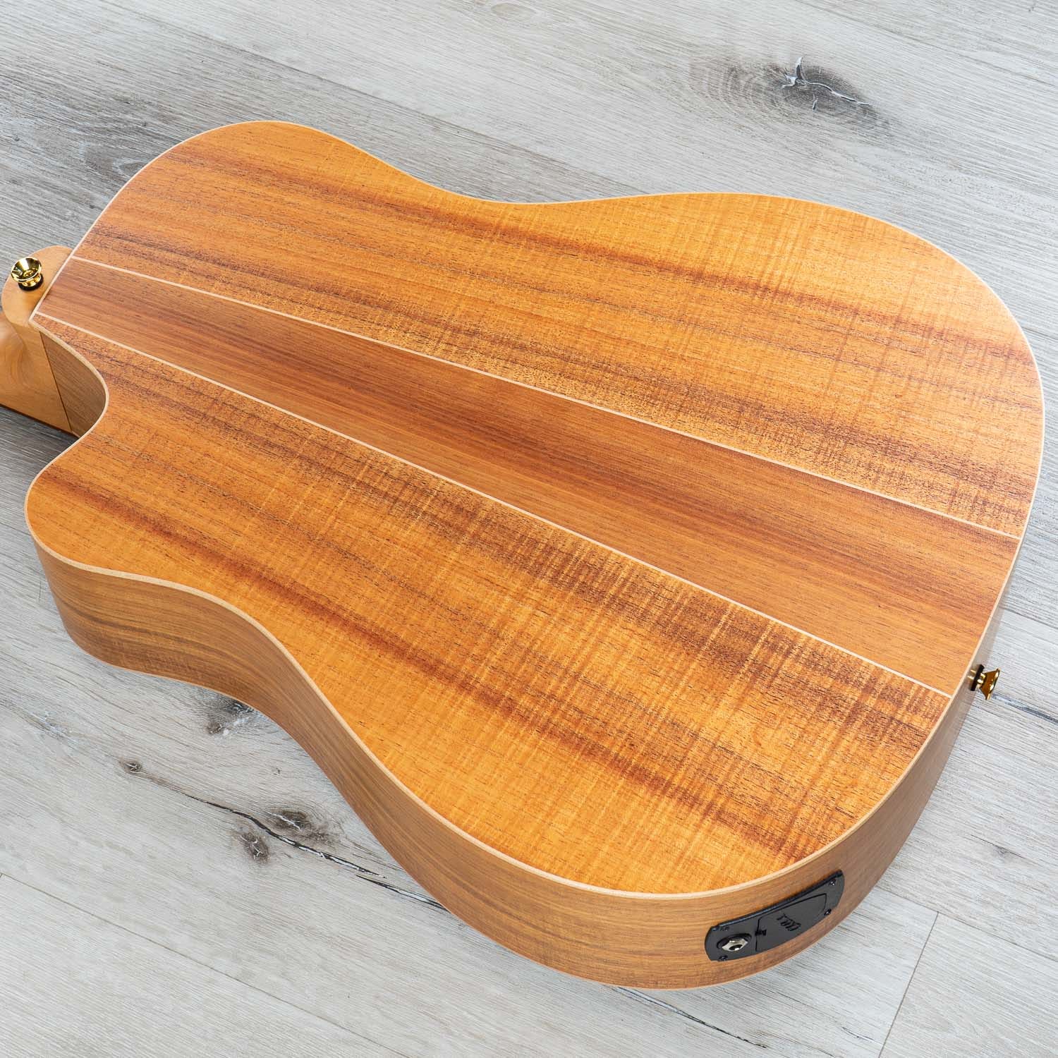 Cole Clark CCFL2EC-RDBLR Fat Lady 2 Acoustic Electric Guitar, Rosewood Fretboard, Redwood Top (B-STOCK)