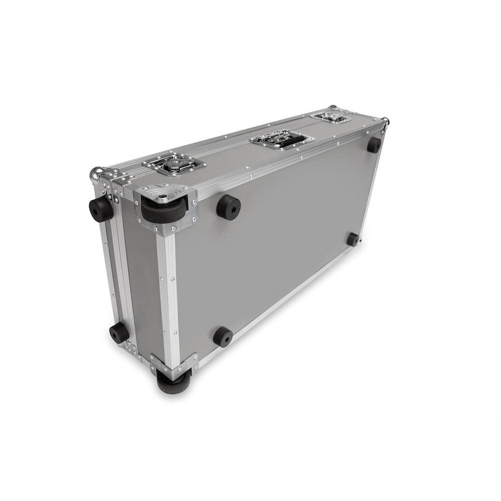 Pedaltrain Classic Pro 32"x16" Pedalboard with Tour Case and Wheels