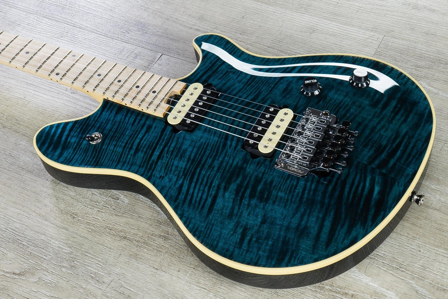 Peavey HP2 Electric Guitar, Flamed Maple Top, Birdseye Maple Fingerboard, Case - Cyan
