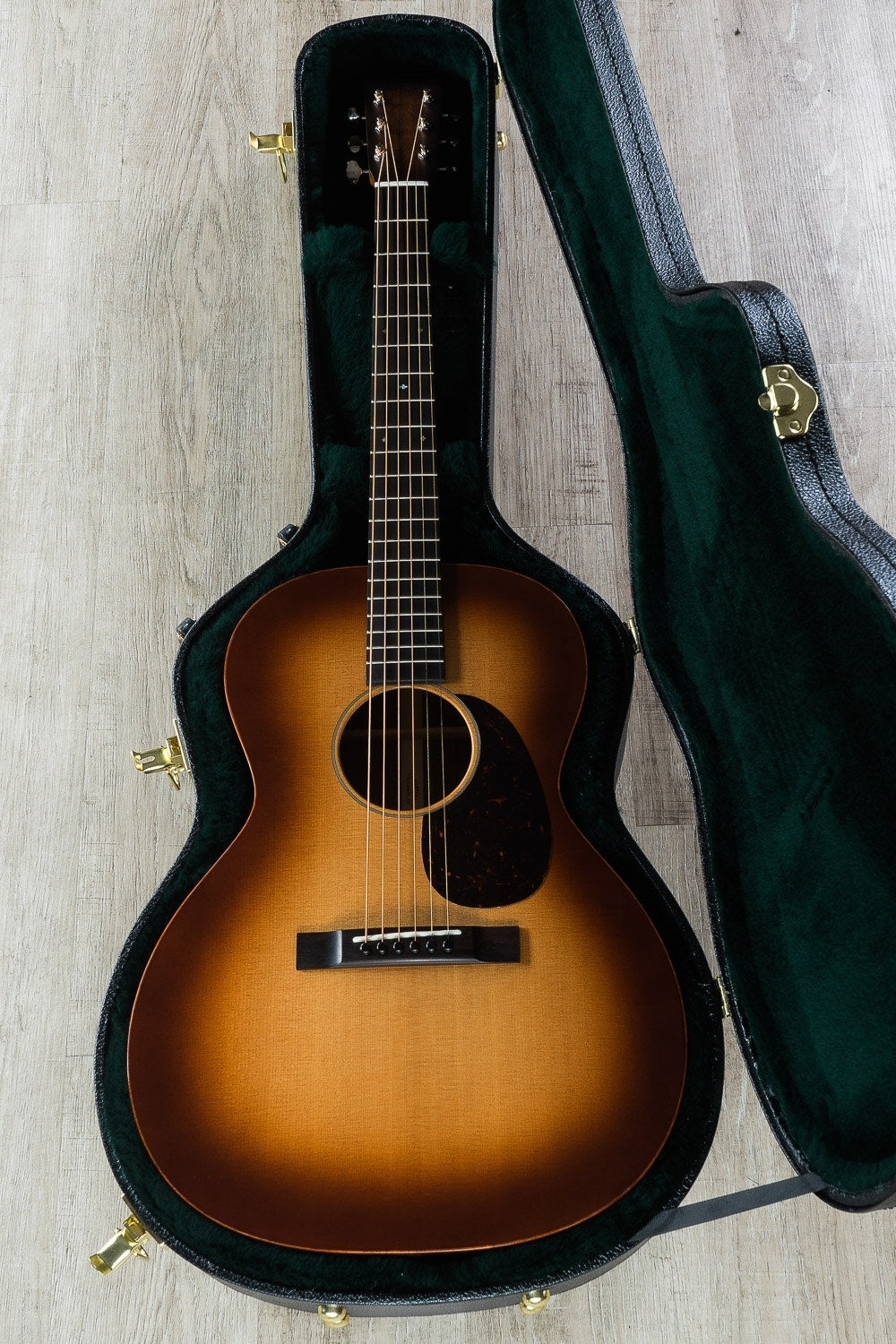 Martin Custom Edition 00 Acoustic Guitar, Ovangkol Back/Sides, African Blackwood Fretboard, Hard Case - Custom Sunburst Finish