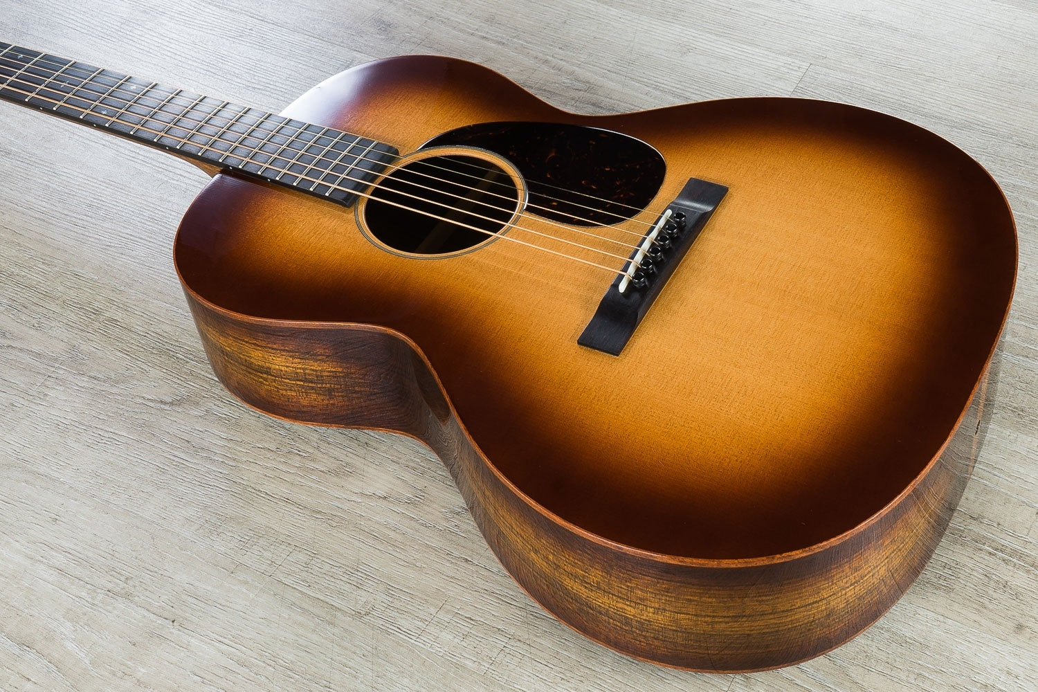 Martin Custom Edition 00 Acoustic Guitar, Ovangkol Back/Sides, African Blackwood Fretboard, Hard Case - Custom Sunburst Finish