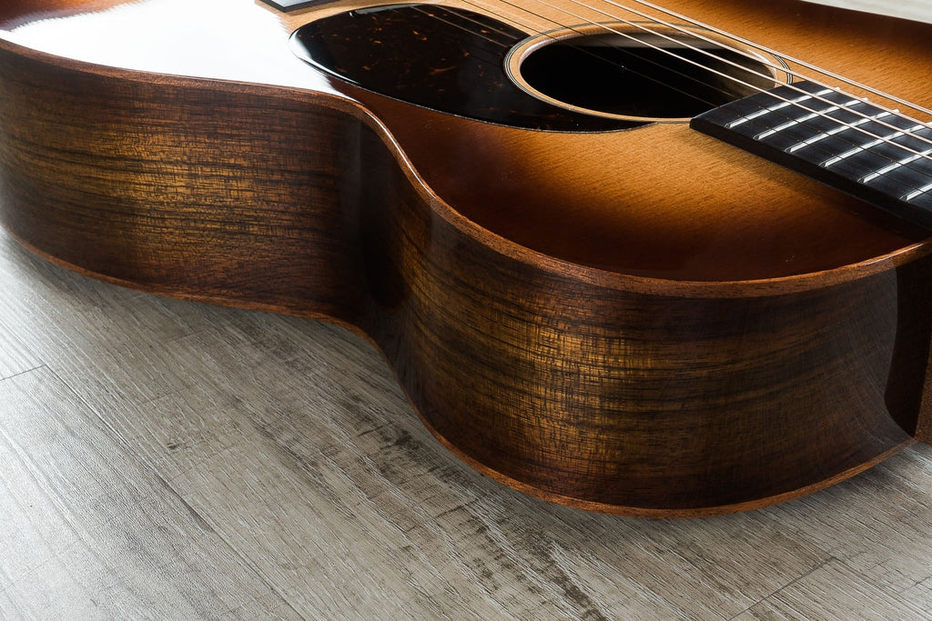 Martin Custom Edition 00 Acoustic Guitar, Ovangkol Back/Sides, African Blackwood Fretboard, Hard Case - Custom Sunburst Finish