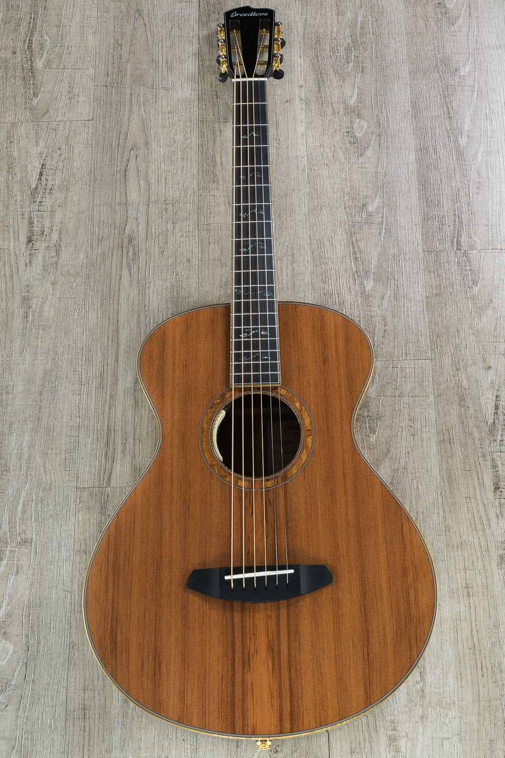 2019 NOS Breedlove 2019 Masterclass Custom Concertina E Acoustic-Electric Guitar, Redwood - Figured Walnut, LR Baggs Anthem Tru-Mic