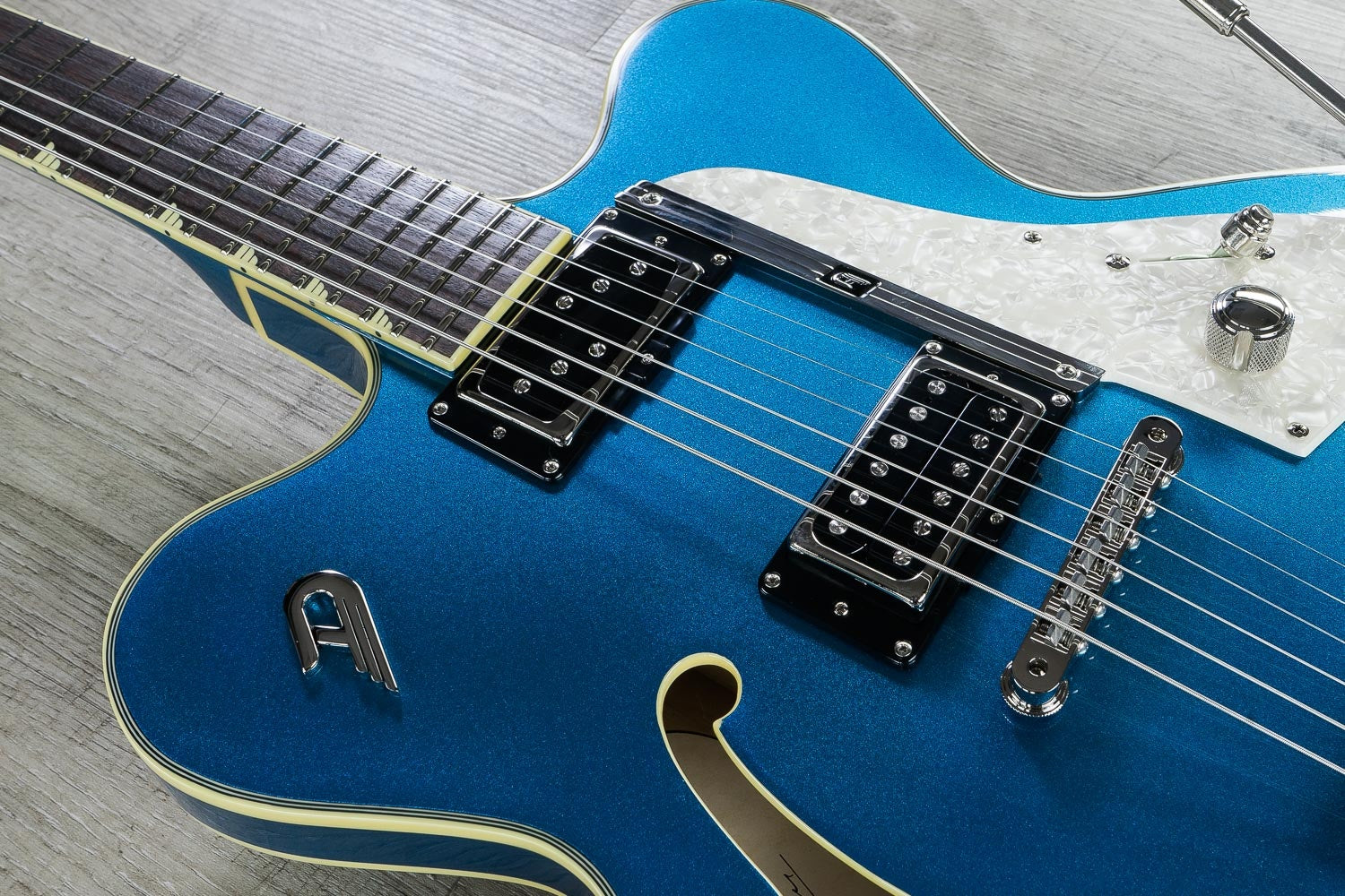 Duesenberg Guitars Fullerton Elite Electric Guitar, Catalina Blue