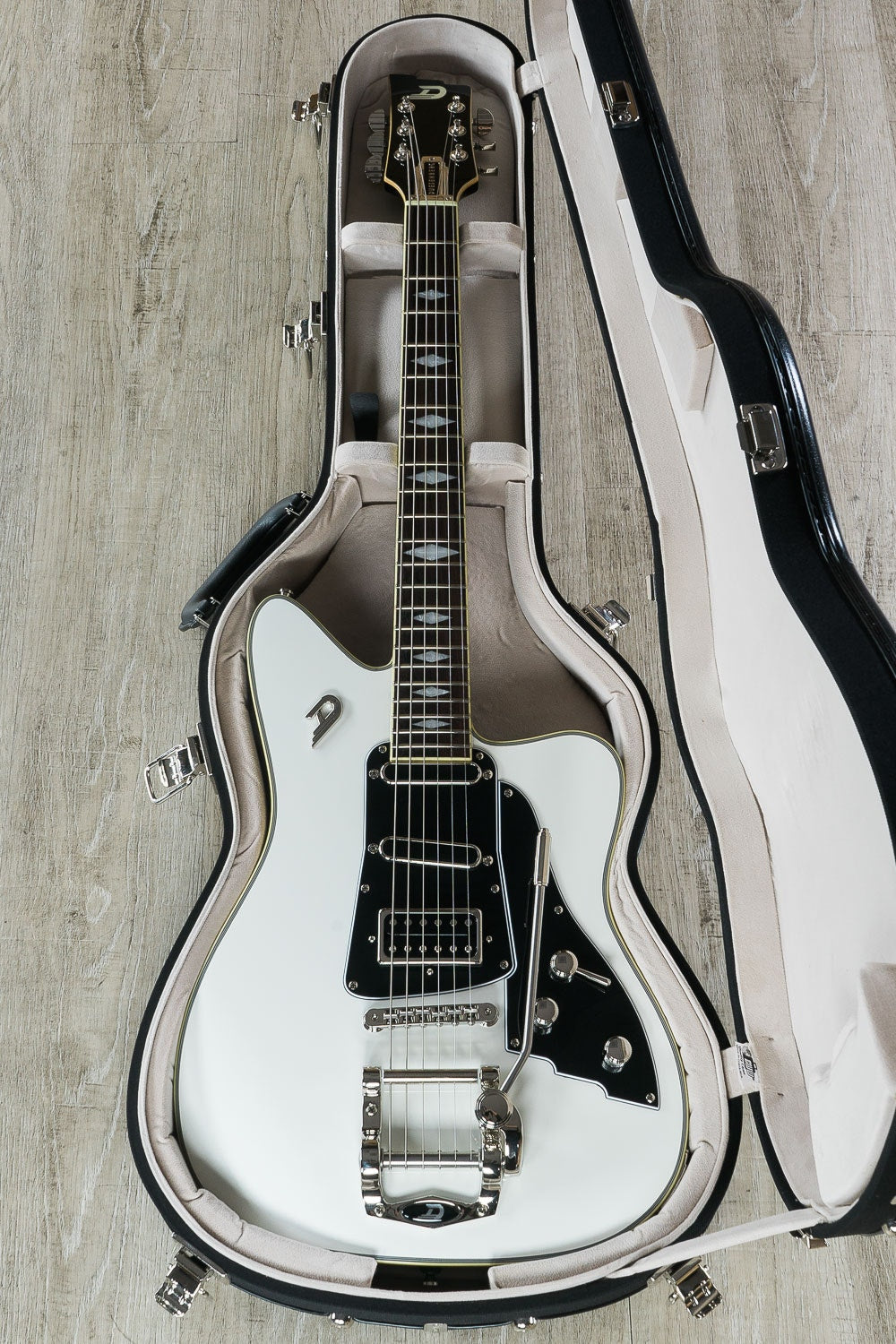 Duesenberg Guitars Paloma Electric Guitar, Rosewood Fingerboard, White