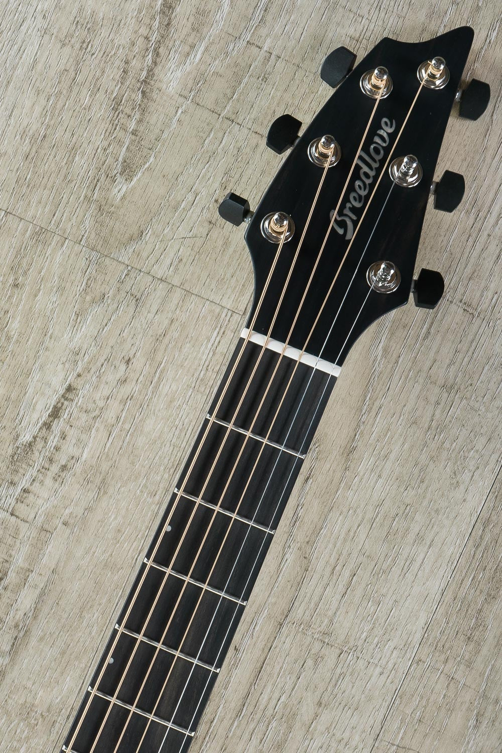 Breedlove Guitars 2019 Oregon Concert CE Acoustic Electric Guitar, Myrtlewood - Myrtlewood w/ Case, Natural