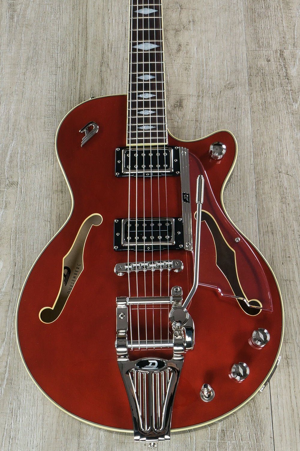 Duesenberg Guitars Starplayer TV DLX Electric Guitar, Crimson Red