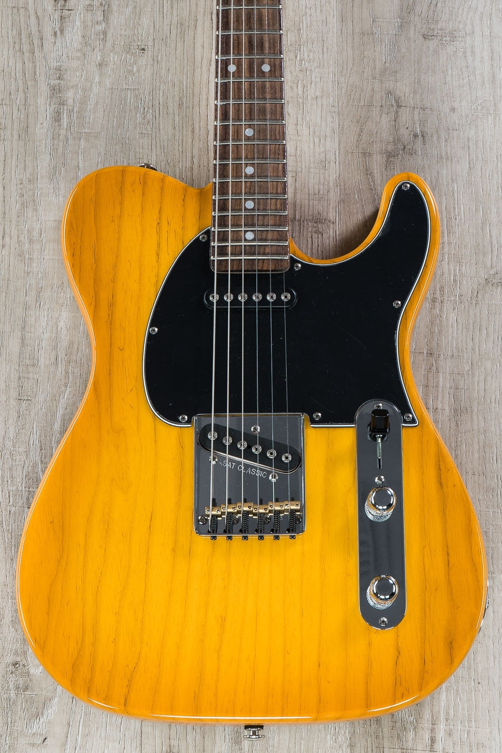 G&L USA ASAT Classic Electric Guitar Rosewood Fretboard with Case - Honeyburst Finish