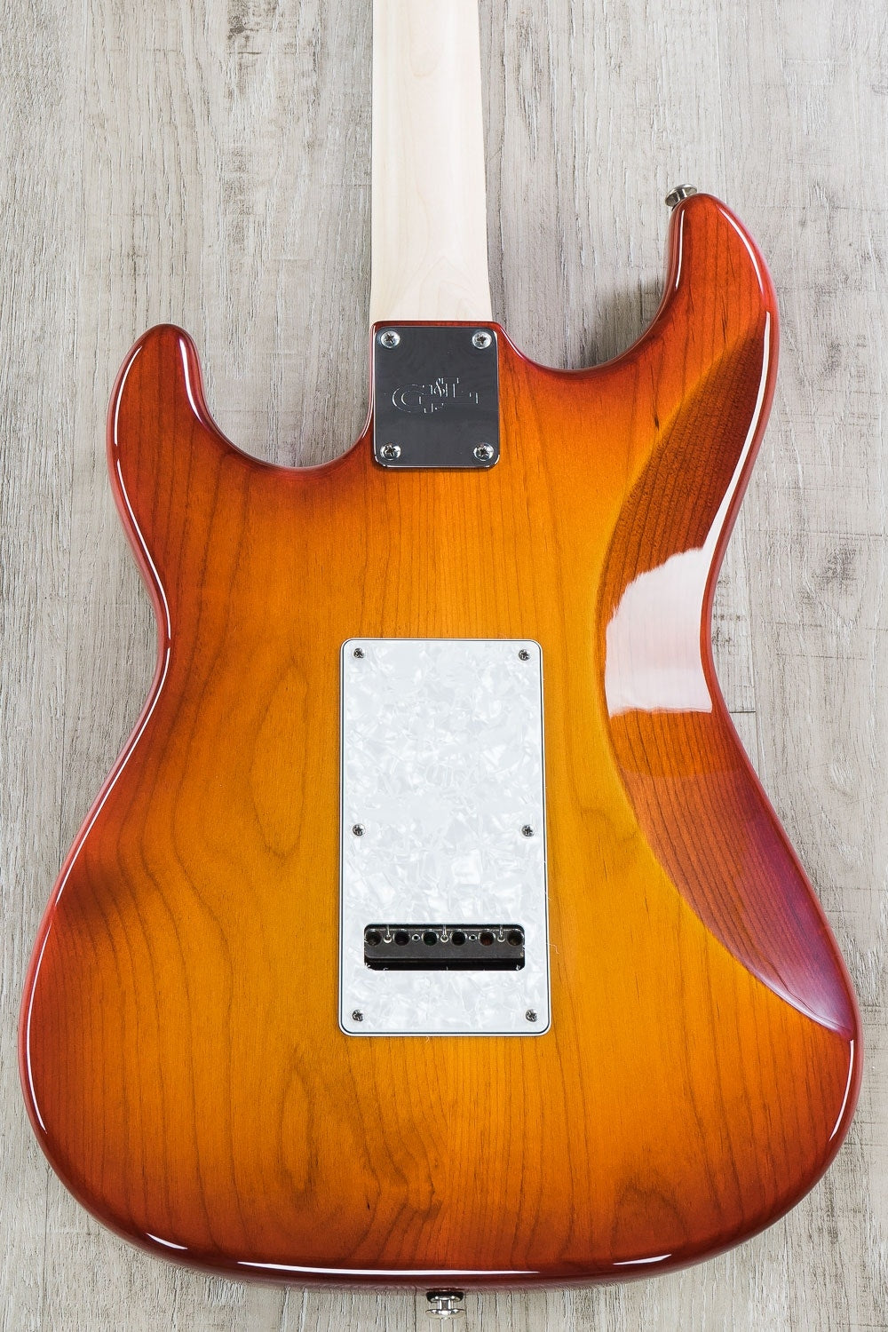 G&L USA S-500 Electric Guitar, Rosewood Fingerboard, Hard Case - Cherryburst