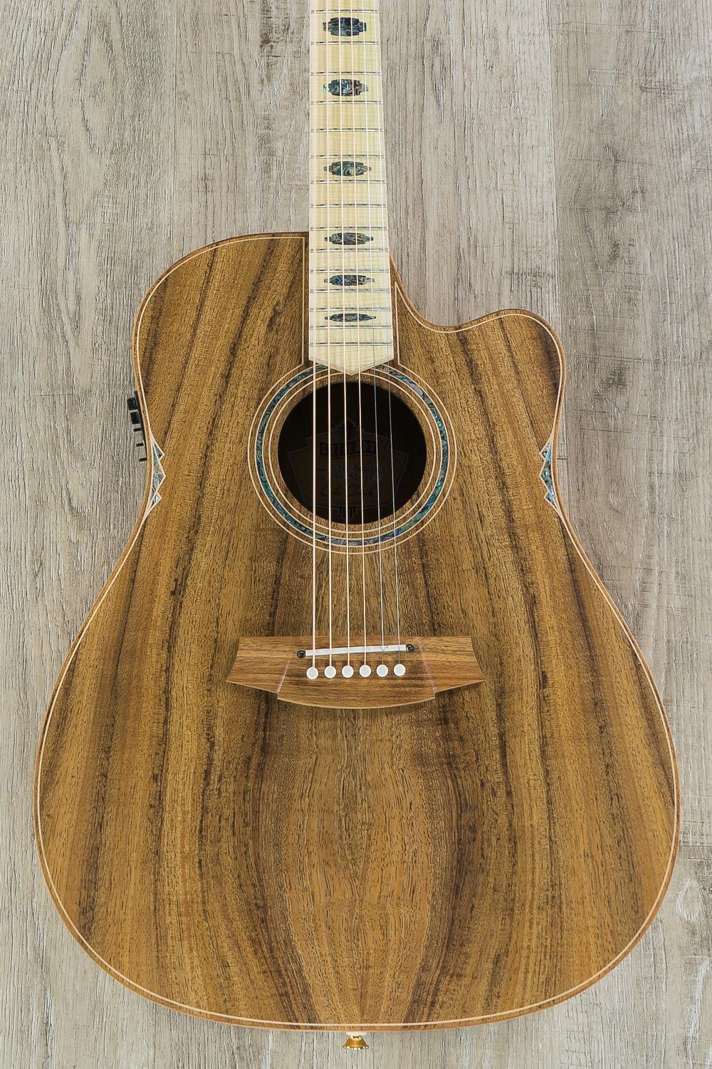 Cole Clark FL3EC-BLBL Fat Lady 3 Acoustic Guitar, Blackwood, Natural