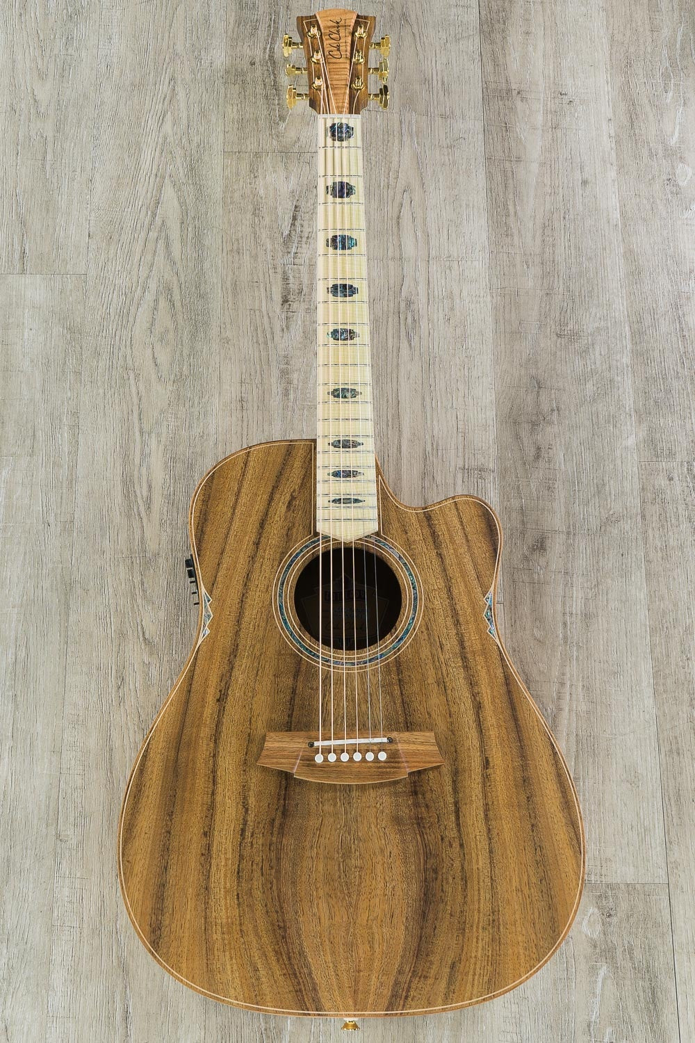 Cole Clark FL3EC-BLBL Fat Lady 3 Acoustic Guitar, Blackwood, Natural