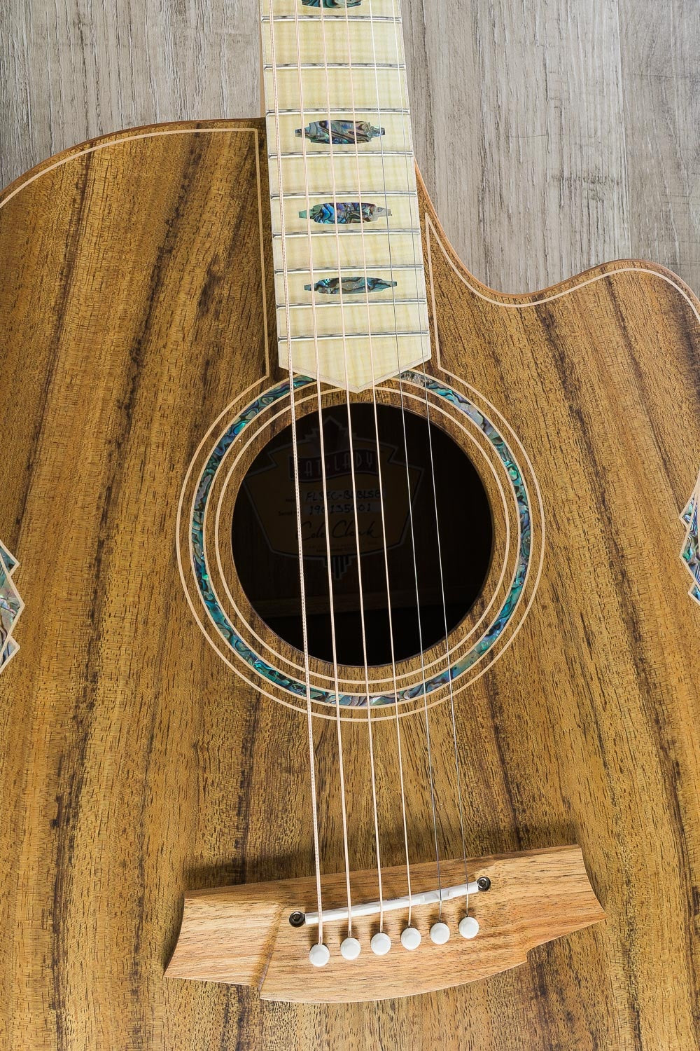 Cole Clark FL3EC-BLBL Fat Lady 3 Acoustic Guitar, Blackwood, Natural