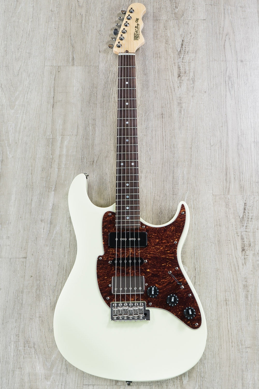 Fret King FKV6GW Black Label Geoff Whitehorn Electric Guitar - Vintage White (Exhibition Stock)