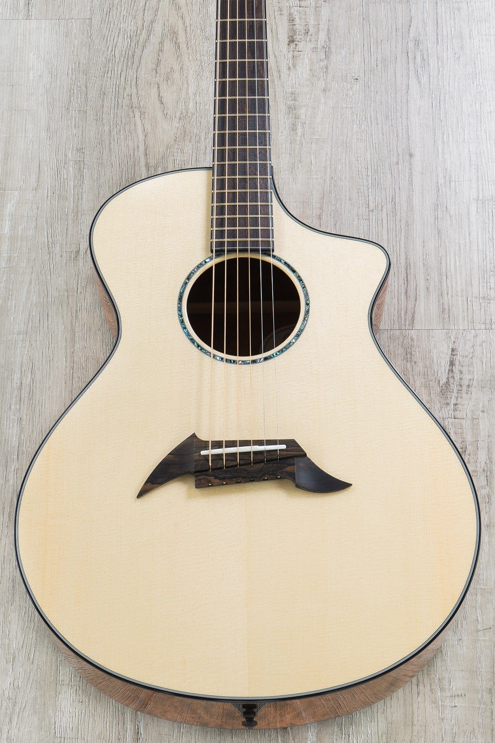 Breedlove Custom Concert C Acoustic Guitar, Sitka Spruce - Bubinga, Hard Case