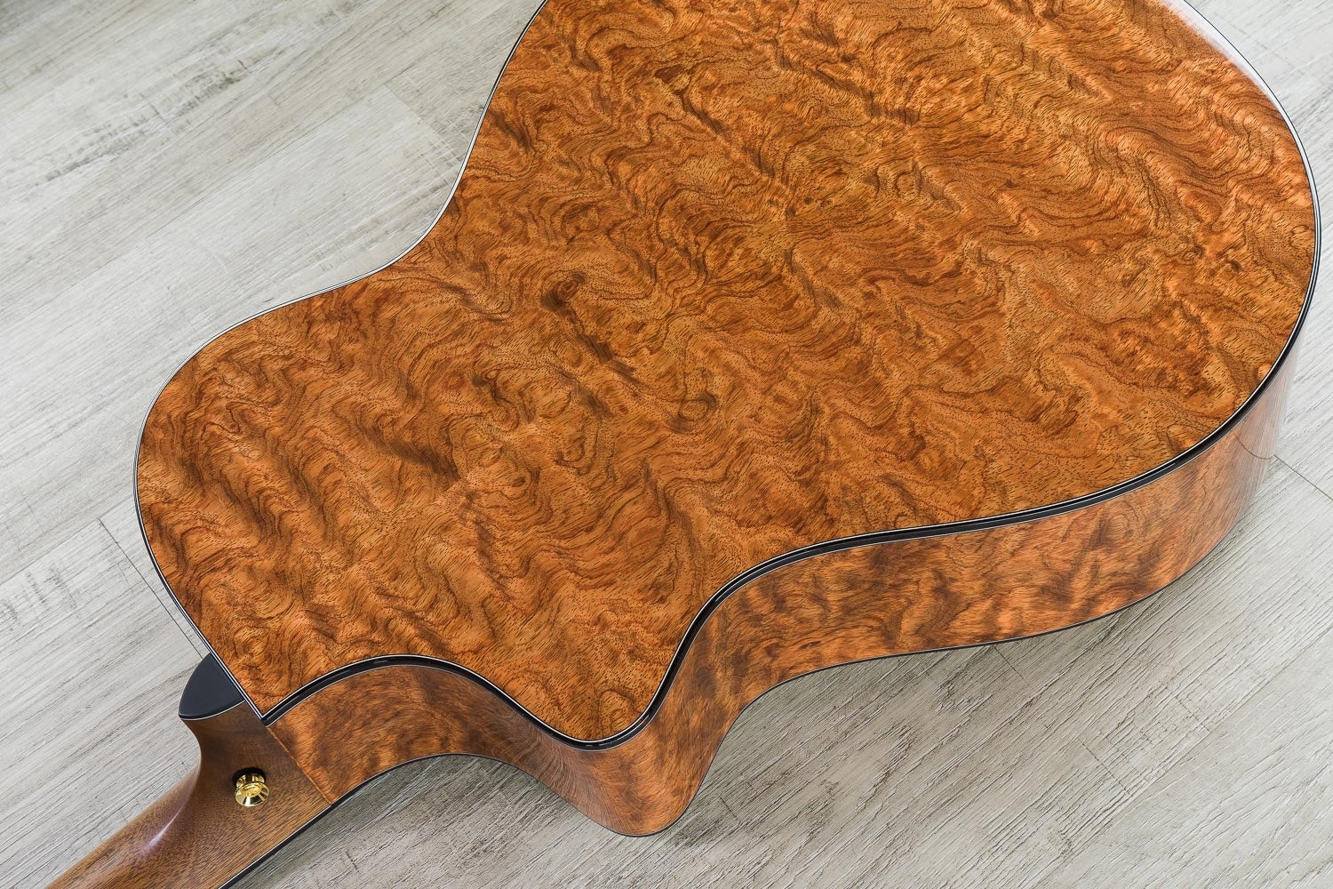 Breedlove Custom Concert C Acoustic Guitar, Sitka Spruce - Bubinga, Hard Case