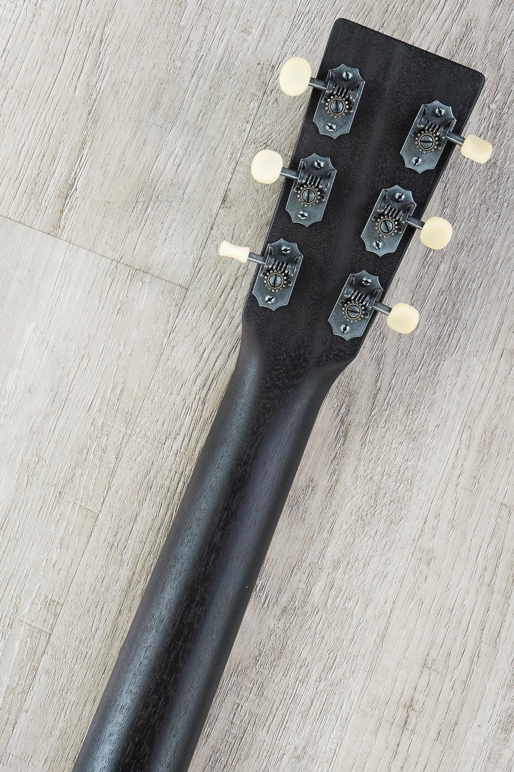 Martin 17 Series 00L-17 Grand Concert Acoustic Guitar with Hard Case - Black Smoke