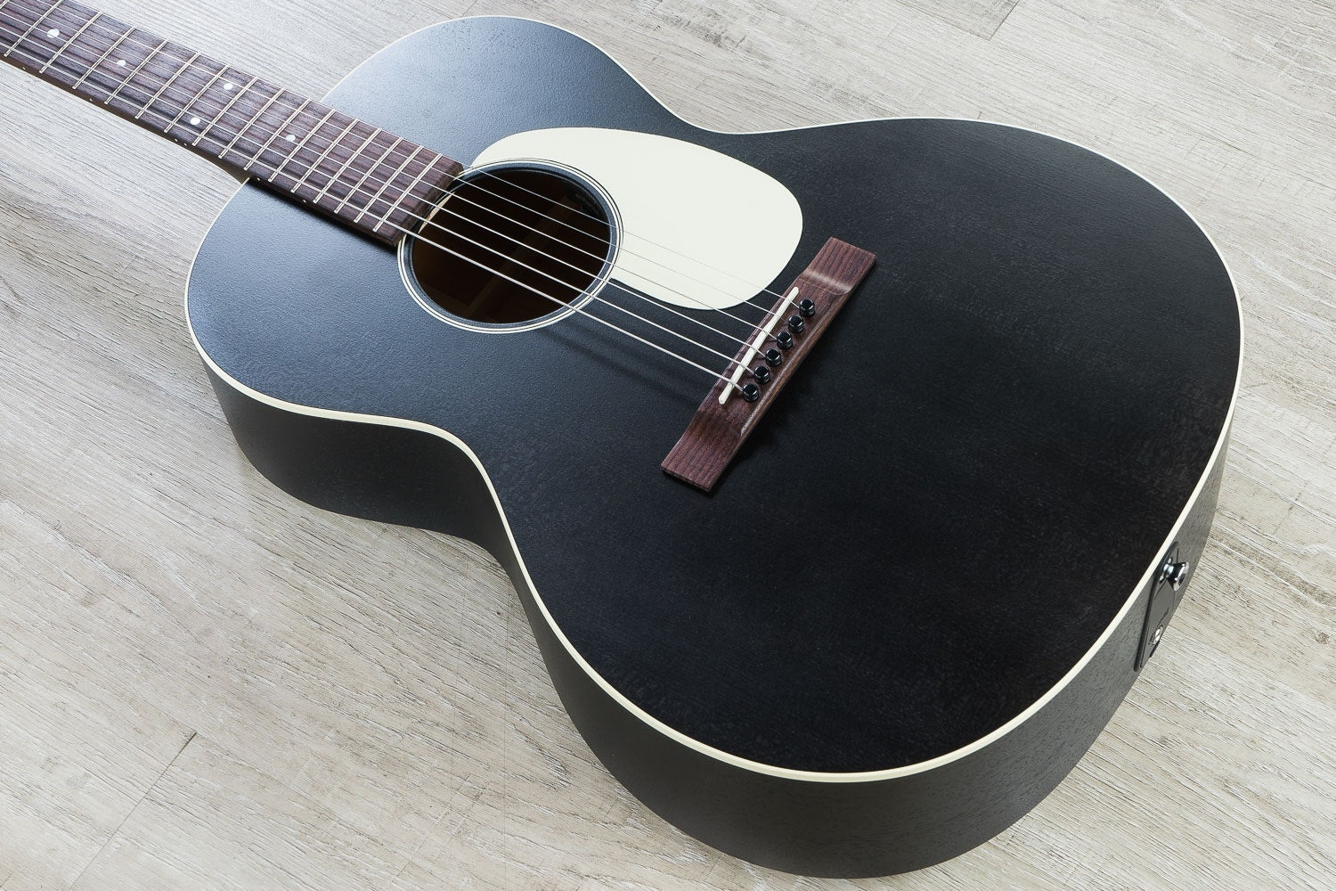 Martin 17 Series 00L-17E Grand Concert Acoustic-Electric Guitar with Hard Case - Black Smoke
