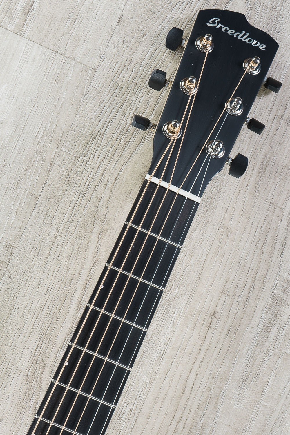 Breedlove Oregon Concertina E Acoustic-Electric Guitar, Myrtlewood - Myrtlewood, Hard Case (E-STOCK)