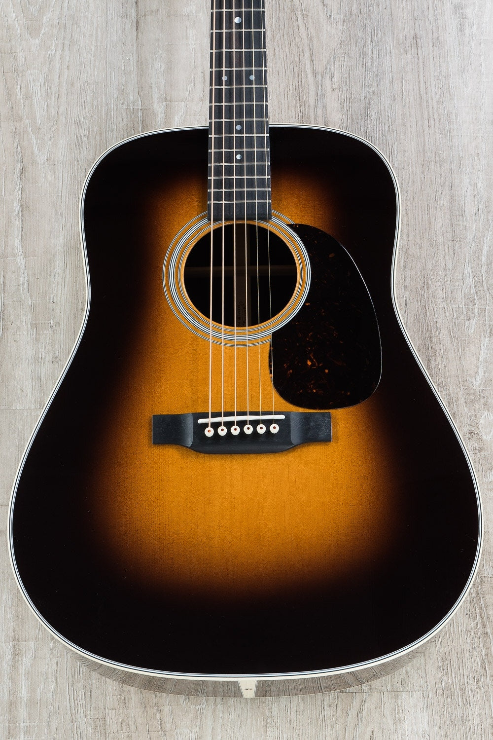 Martin D-28 6-String Acoustic Guitar, Ebony Fingerboard, Hard Case - Sunburst