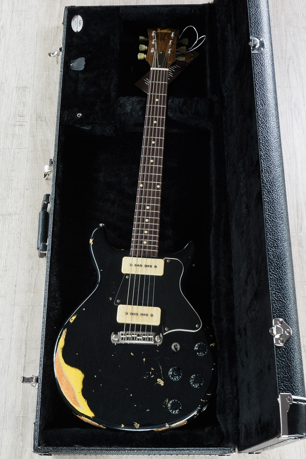 LsL Topanga Solidbody Electric Guitar, Rosewood Fingerboard, Hard Case - Black