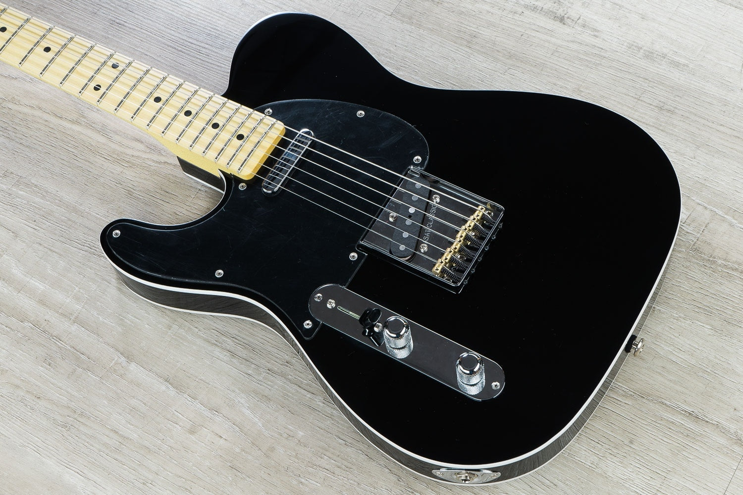 G&L USA ASAT Classic Left-Handed Electric Guitar, Maple Fingerboard, Alnico Pickups, Hard Case - Jet Black