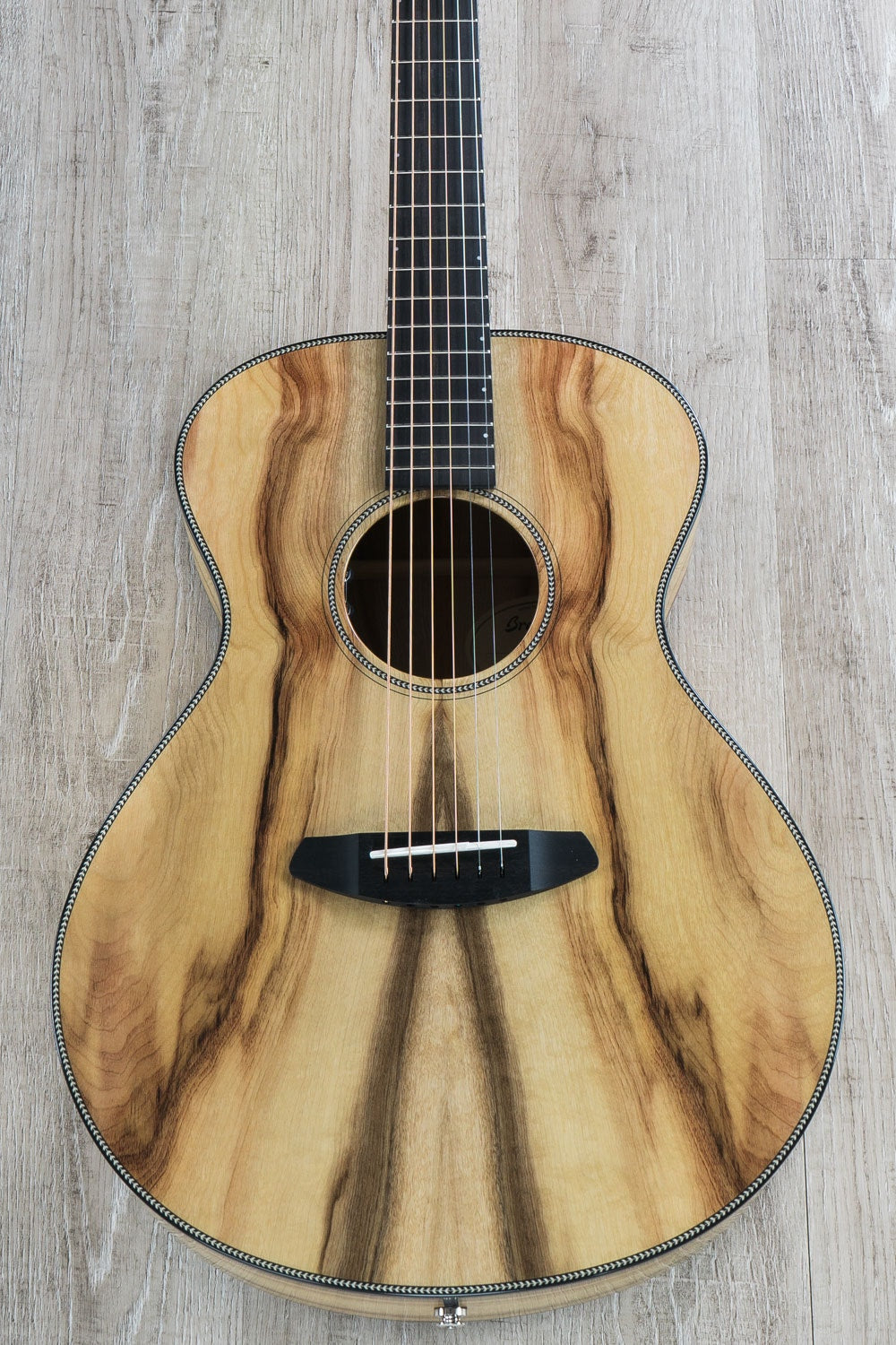 Breedlove Oregon Concert E Myrtlewood 6-String Acoustic-Electric Guitar with Hard Case